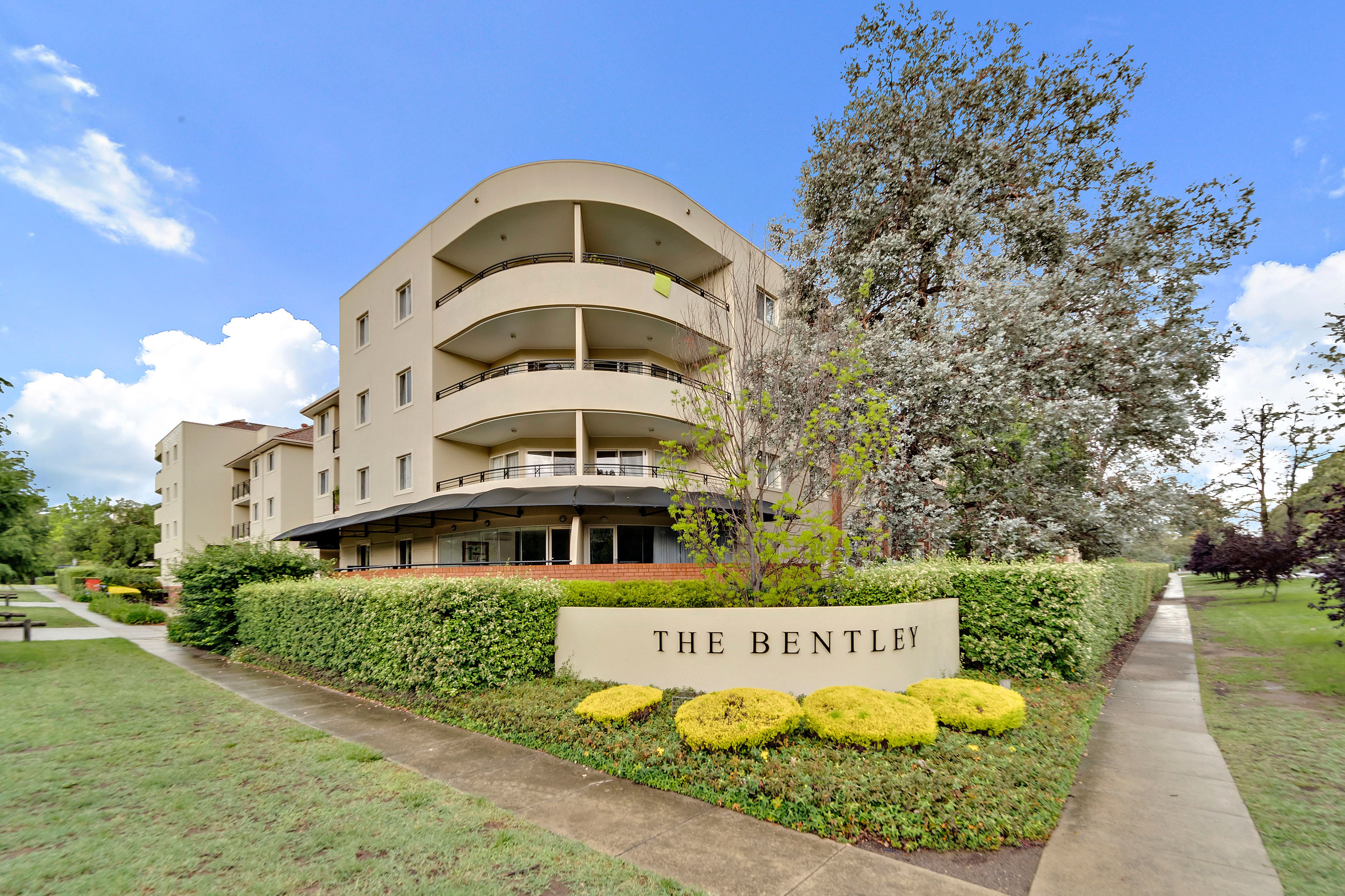10 Dominion Circuit, Forrest ACT 2603