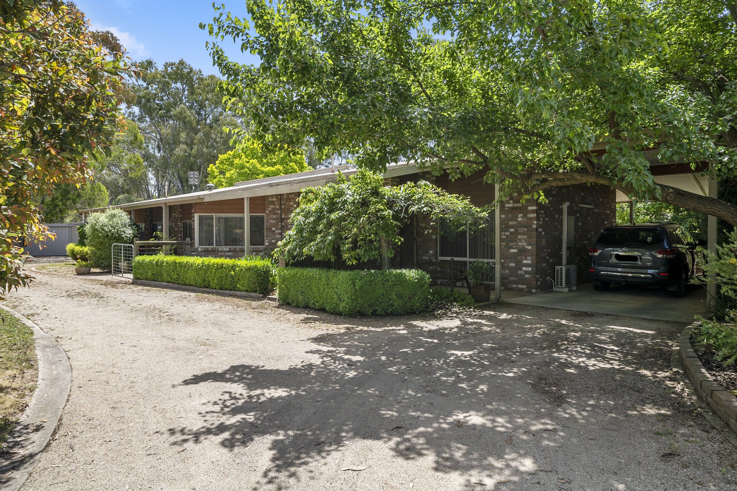8 Noarana Drive, Benalla VIC 3672