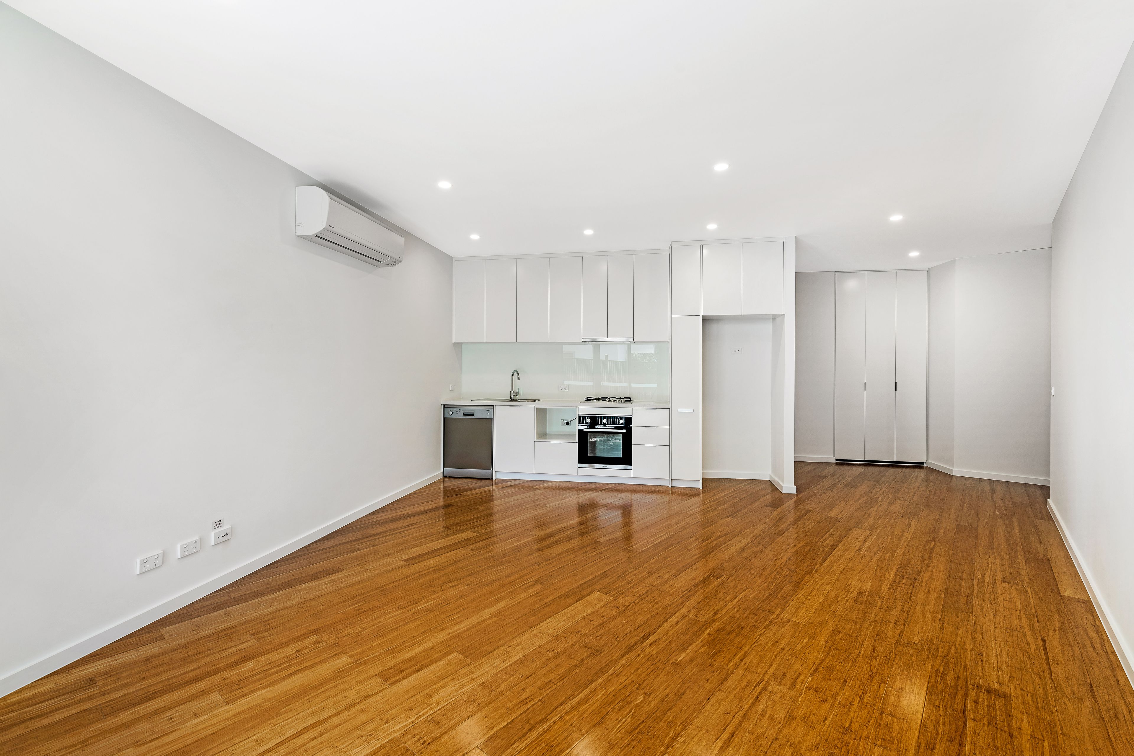 G07/1213 Centre Road, Oakleigh South, VIC 3167