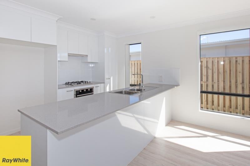 4 Cobb Crescent, Pimpama, QLD 4209