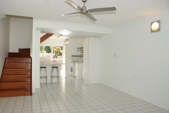 2/18-20 Adair Street, Yorkeys Knob, QLD 4878