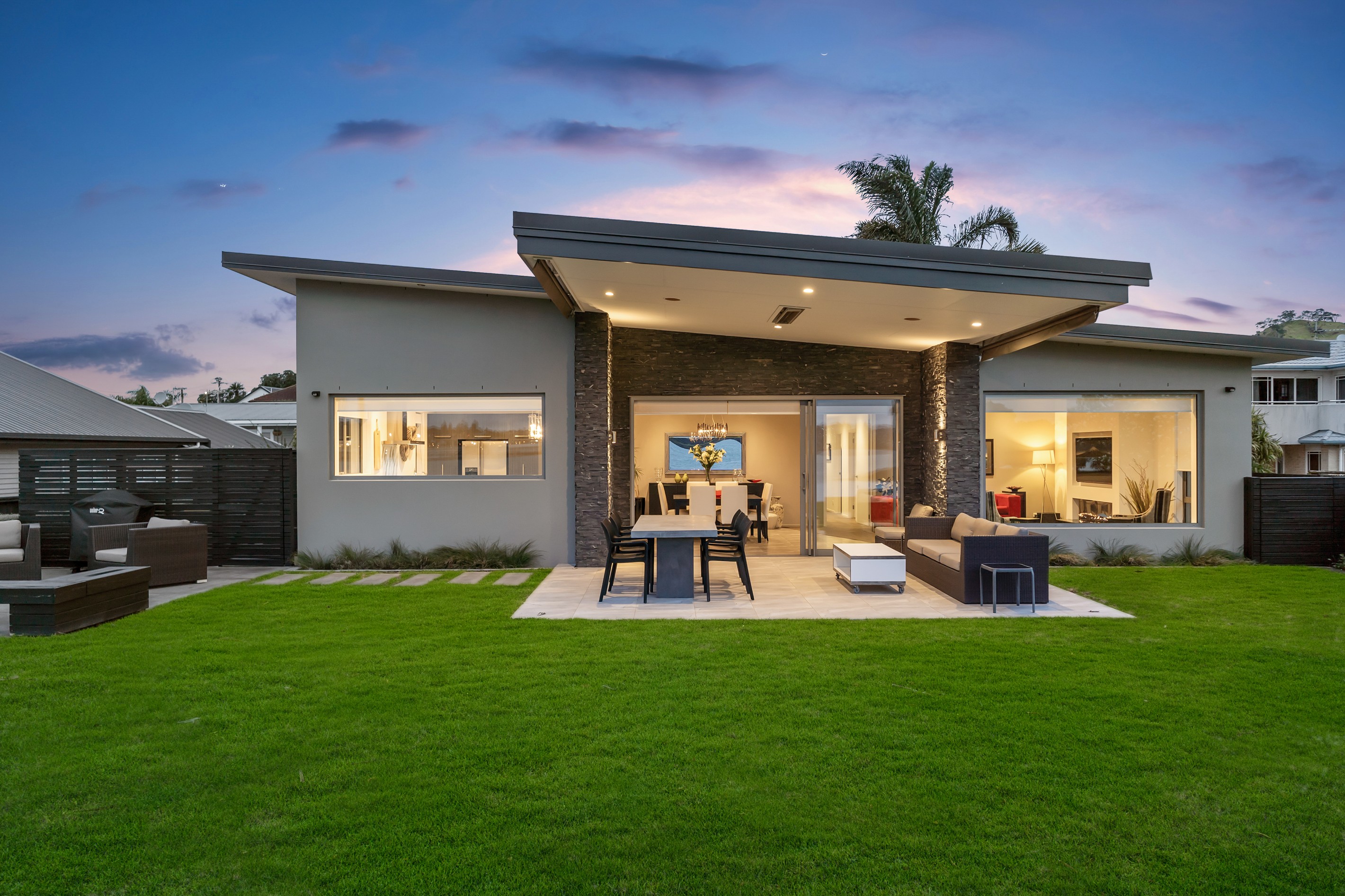 7 Kiwi Esplanade, Mangere Bridge, Manukau City