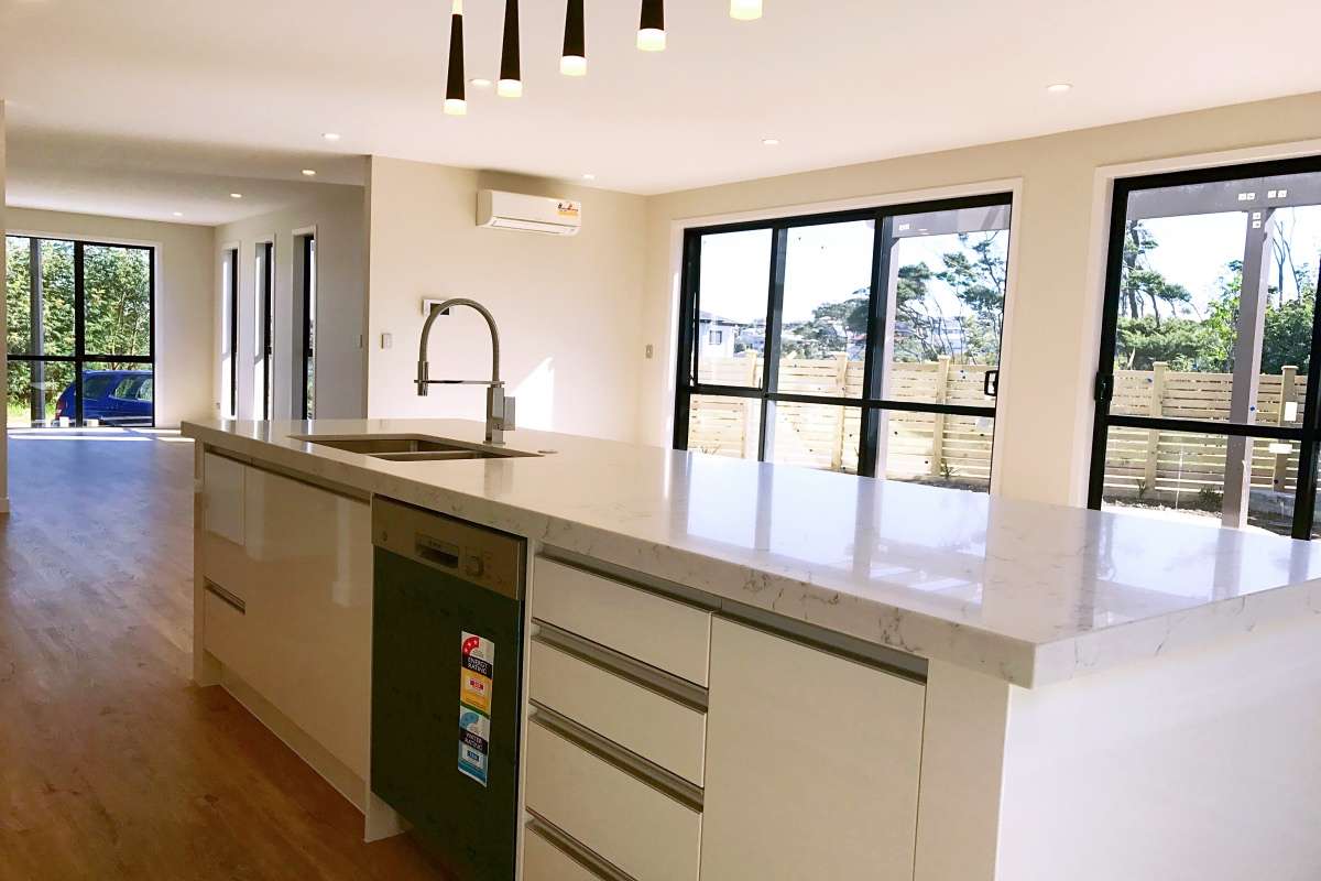 5 Vazey Way photo 6