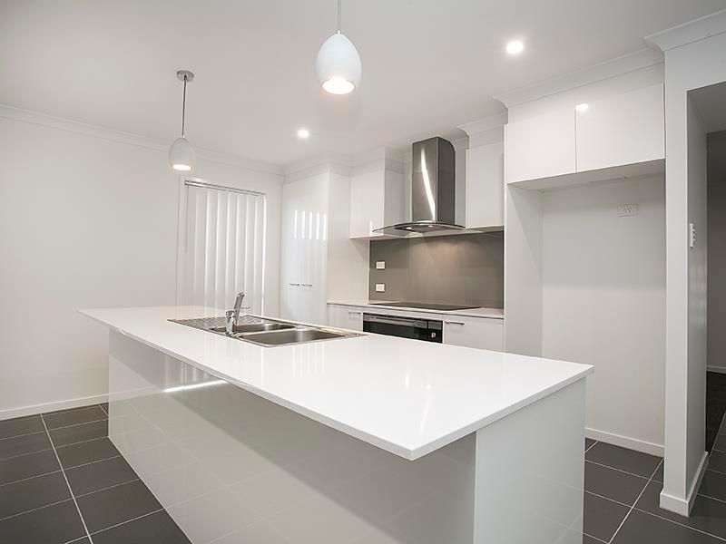 37 Gordon Circuit, Warner, QLD 4500