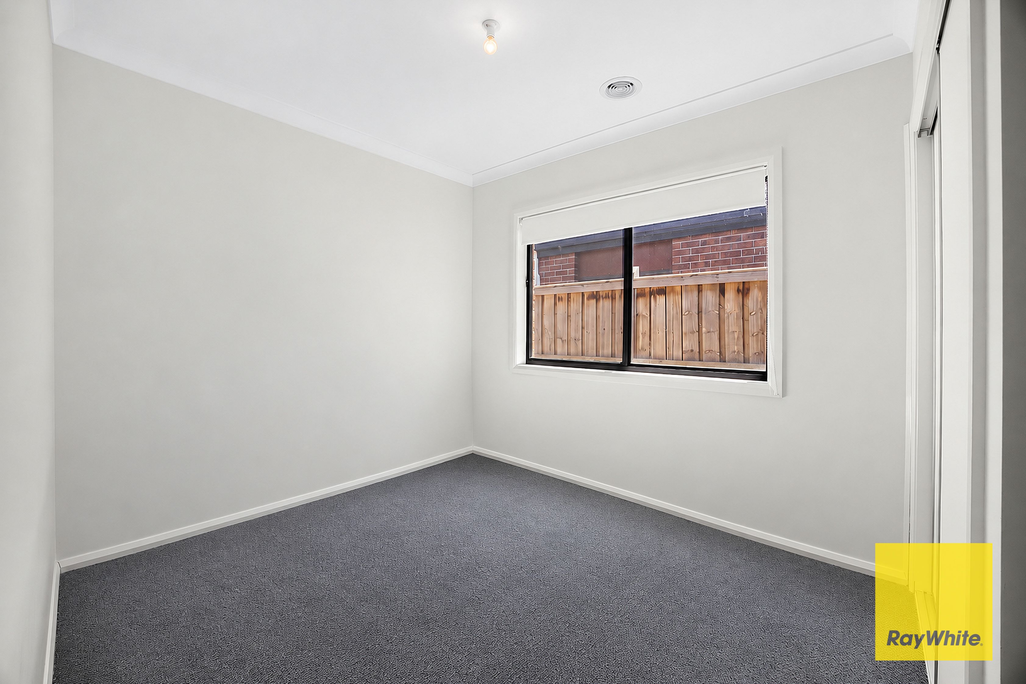 5 Hyams Way — photo 15 of 16