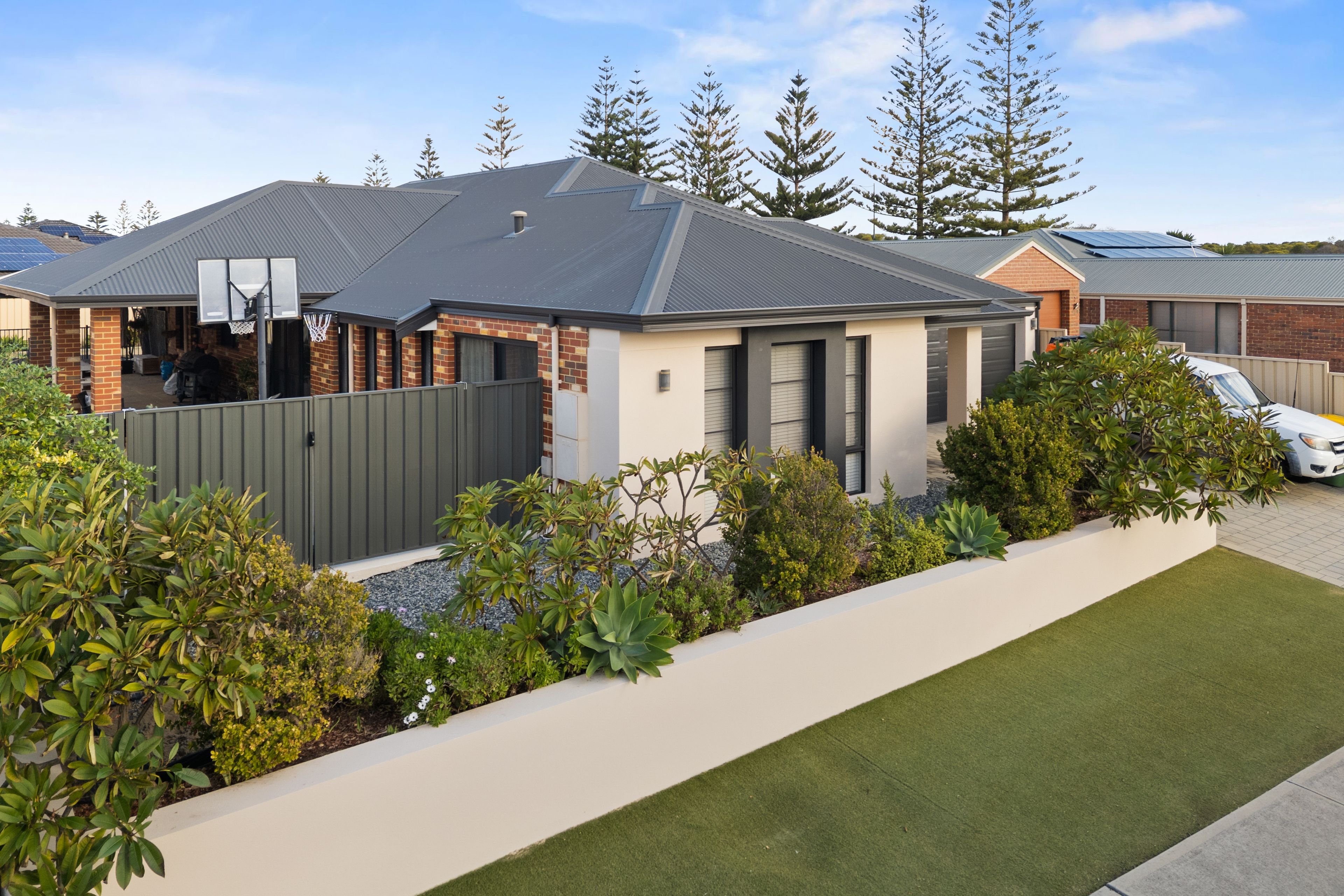 4 Vila Do Porto Crescent — photo from Ray White Rockingham Baldivis