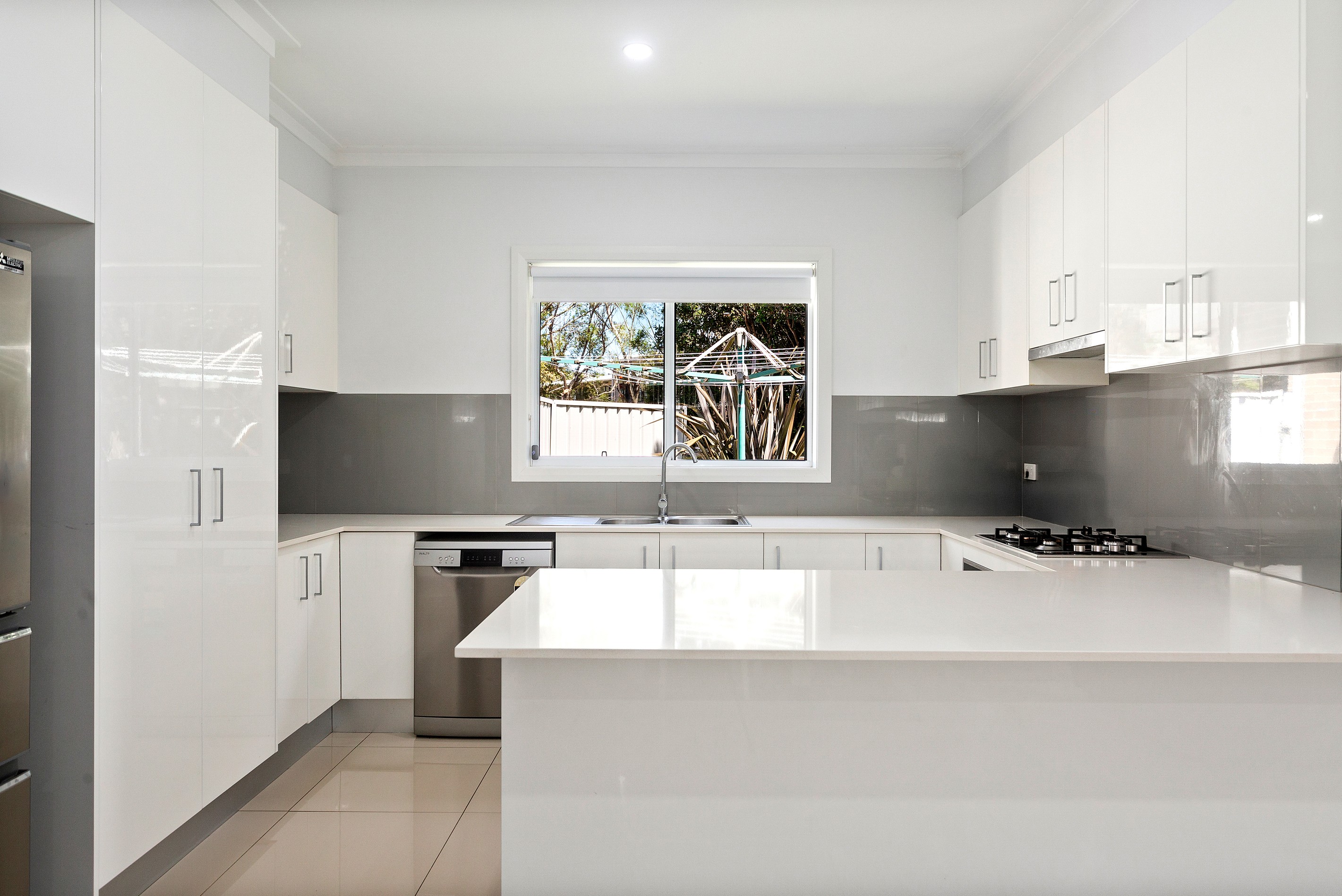 3 Moore Street, Oak Flats, NSW 2529