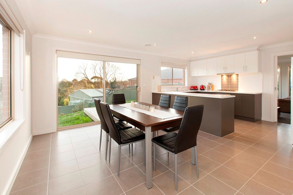 10 Newhaven Close, Mount Pleasant, VIC 3350