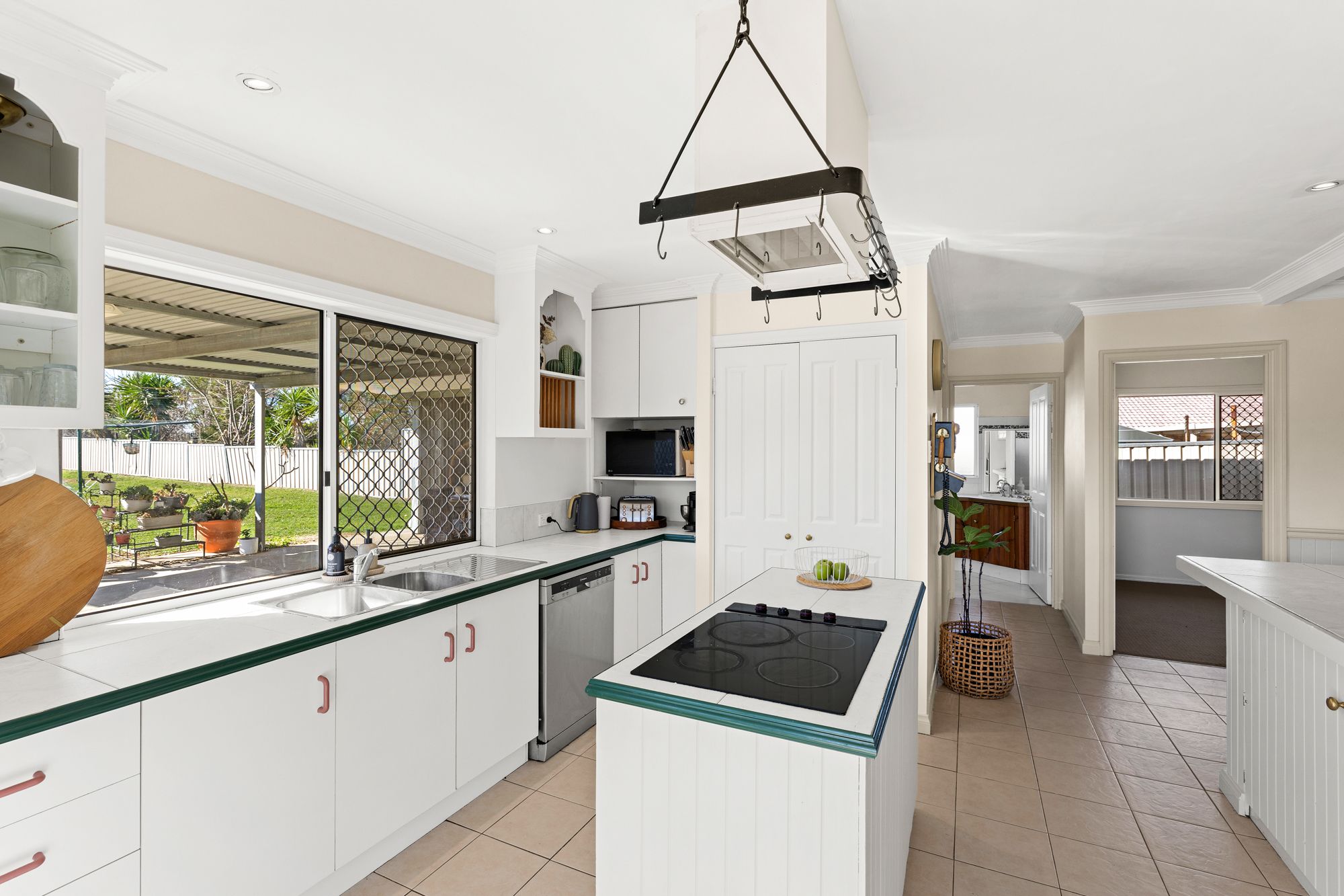 9 Hermay Court — photo 8 of 16