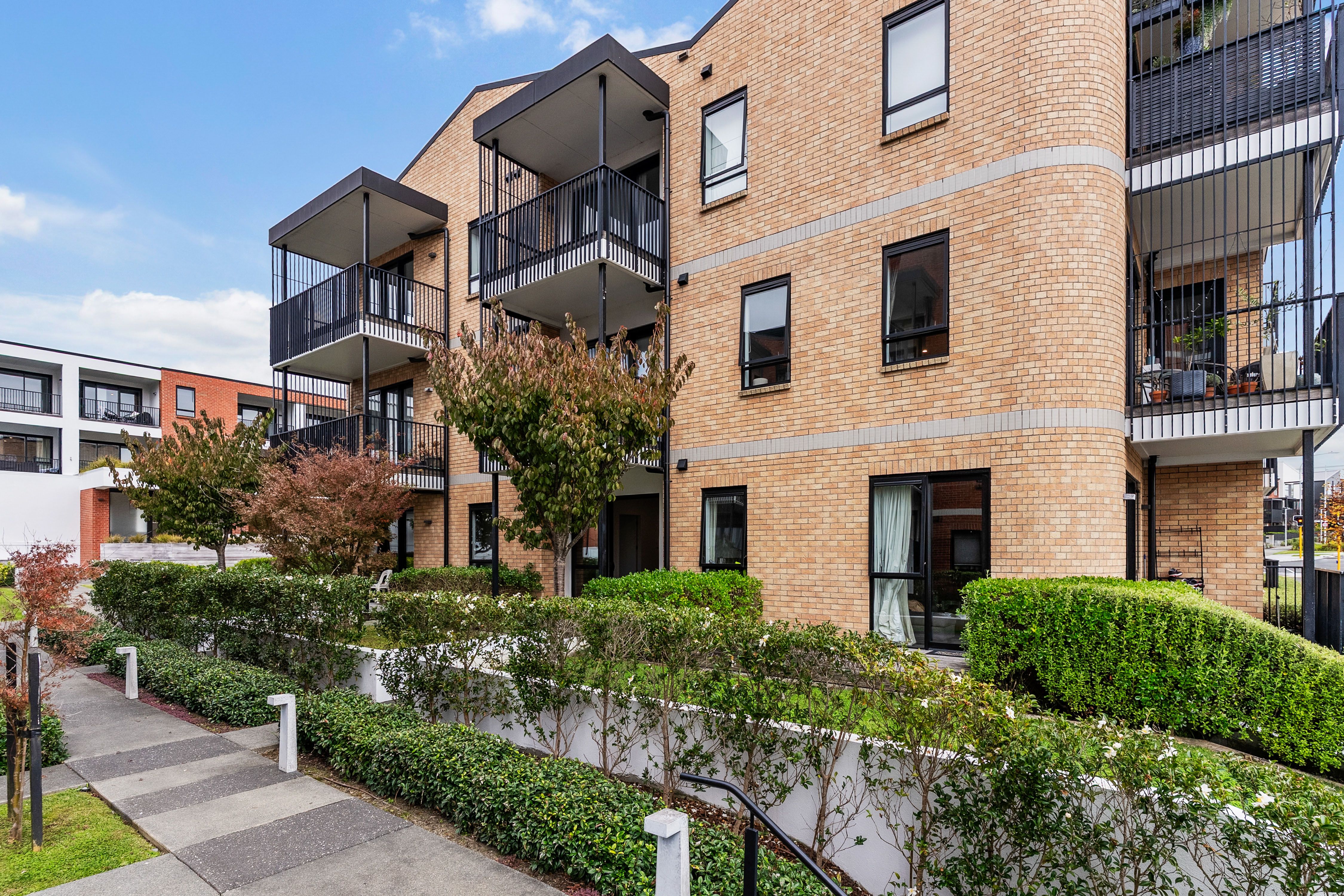 G06/77 Hobsonville Point Road, Hobsonville, Waitakere City