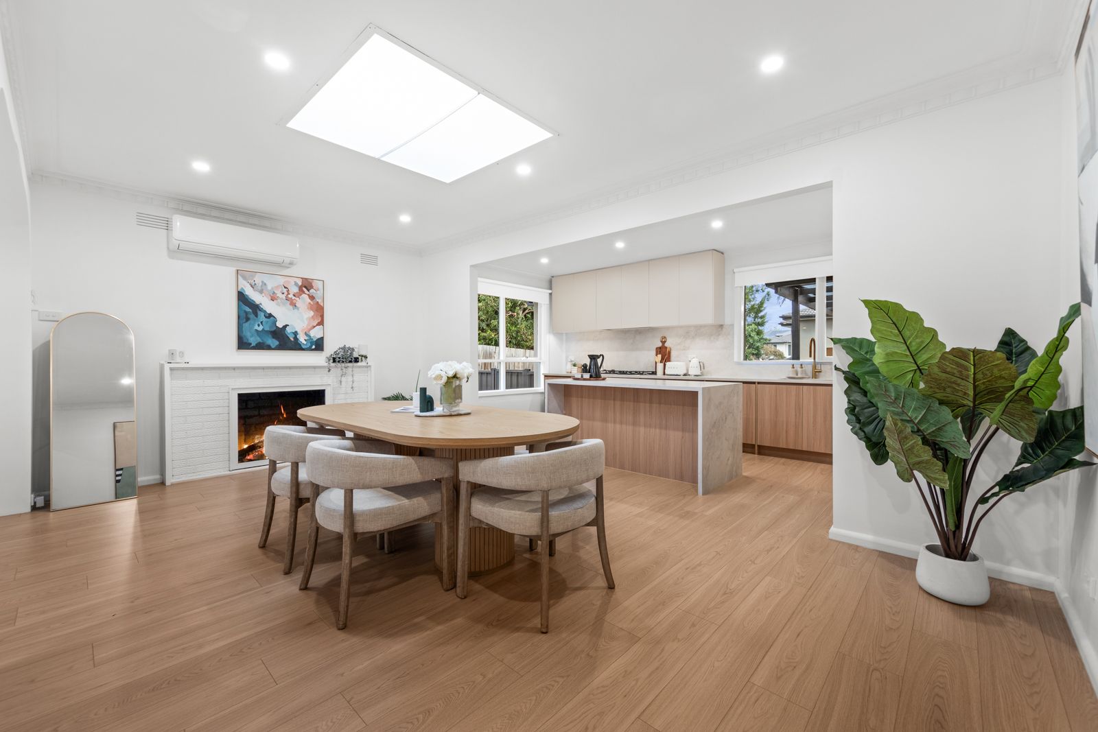 2 Cluney Court — photo 5 of 29