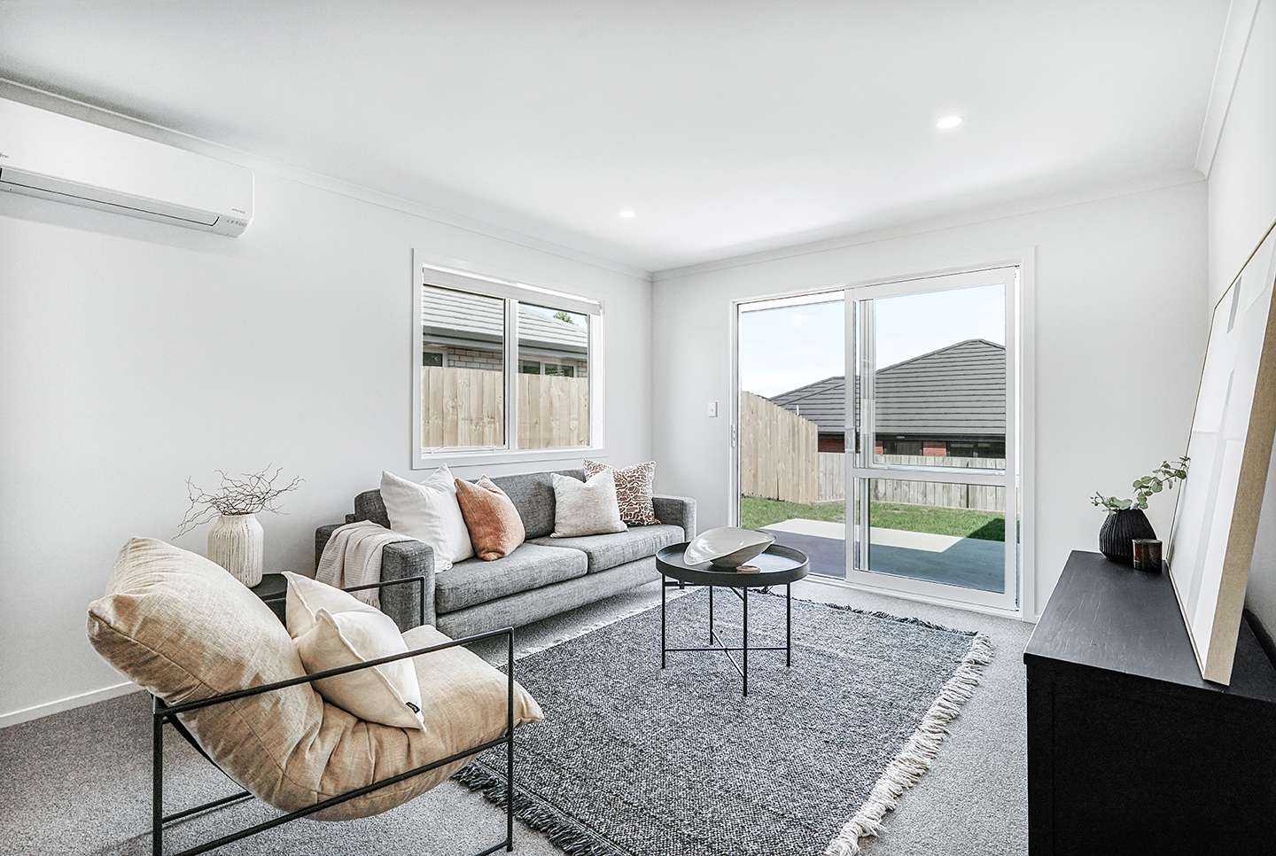 4 Vicarage Lane photo 8