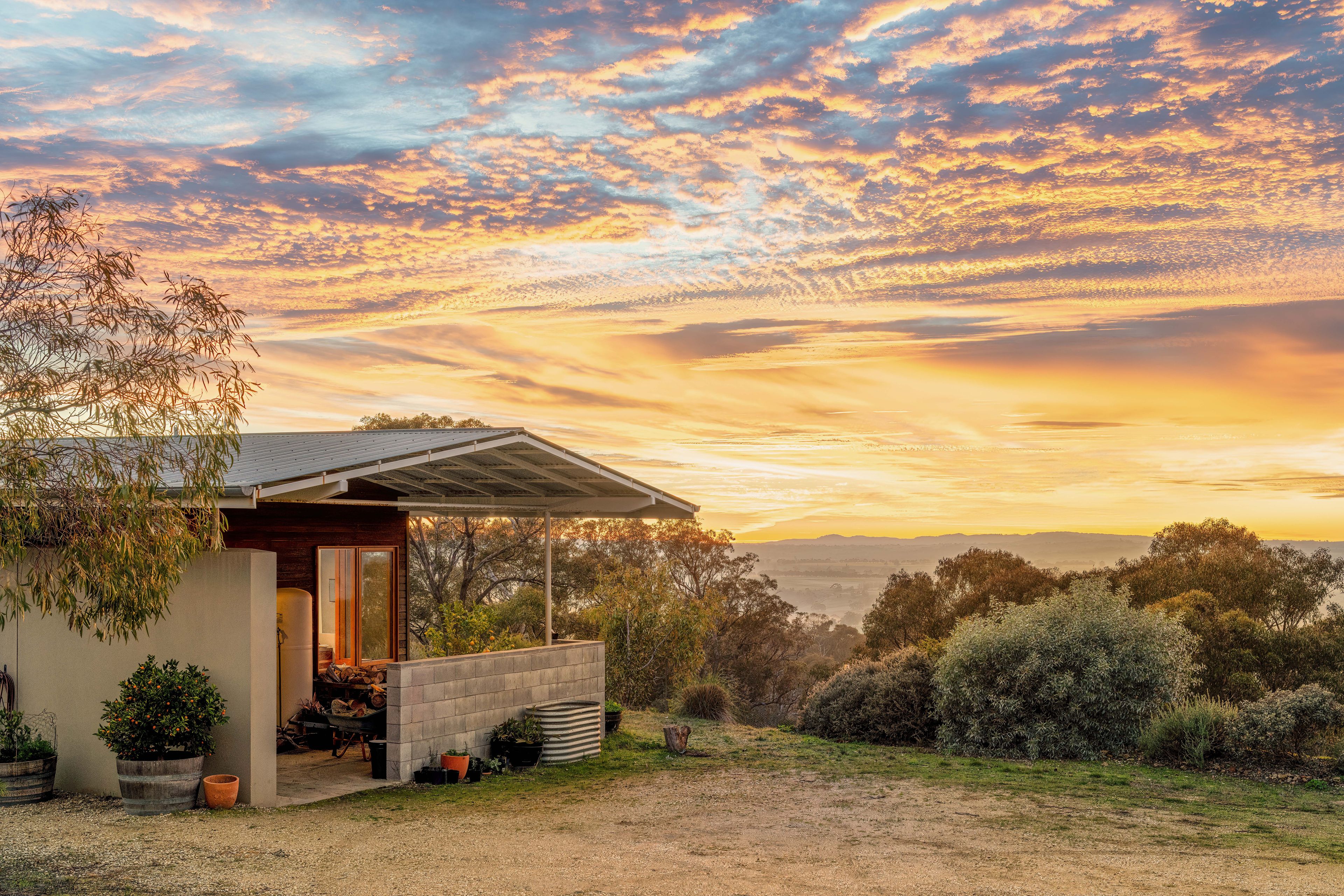 453 Goldfields Road, Metcalfe East, VIC 3444