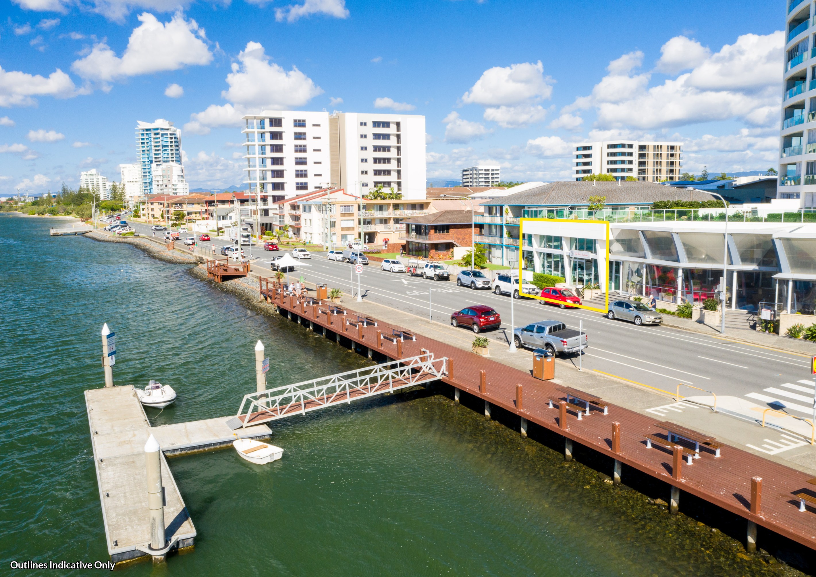 2/300 Marine Parade, Labrador, QLD 4215