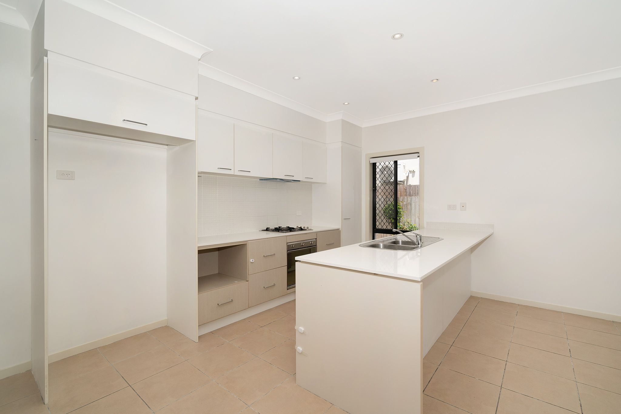 4 Somerset Drive, Carseldine, QLD 4034