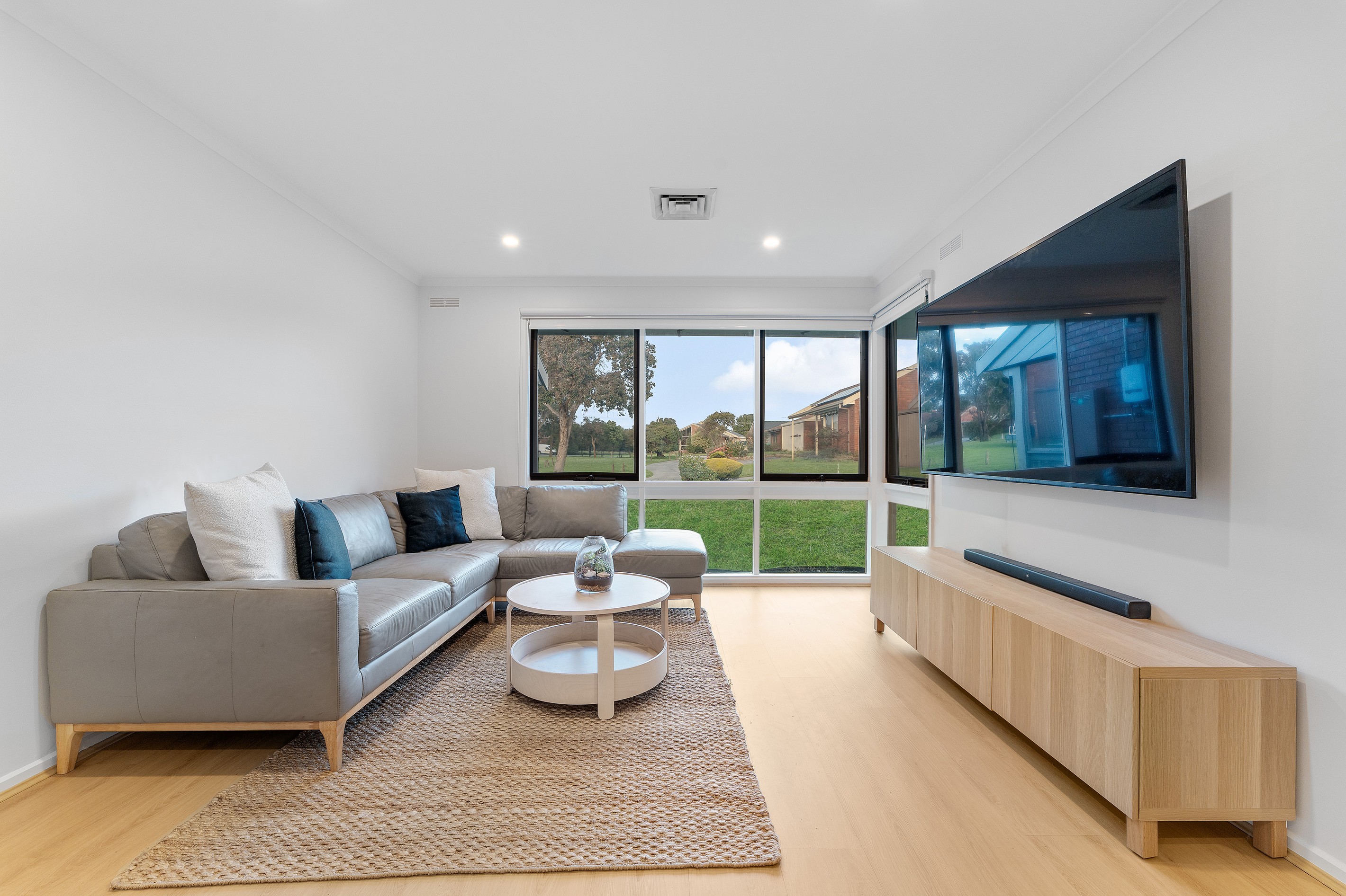 8 Ridder Court, Dingley Village, VIC 3172