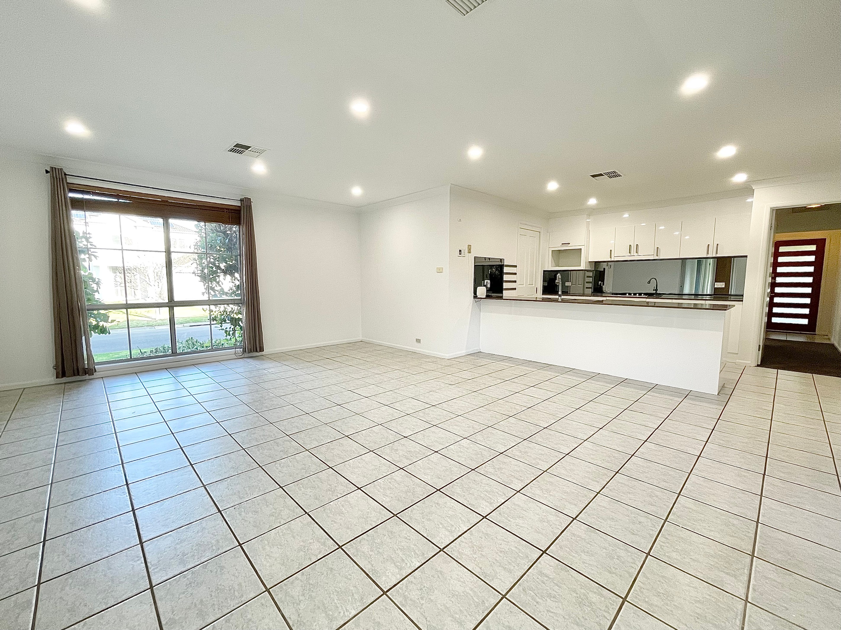 12 Schoeffel Grove, Horningsea Park, NSW 2171