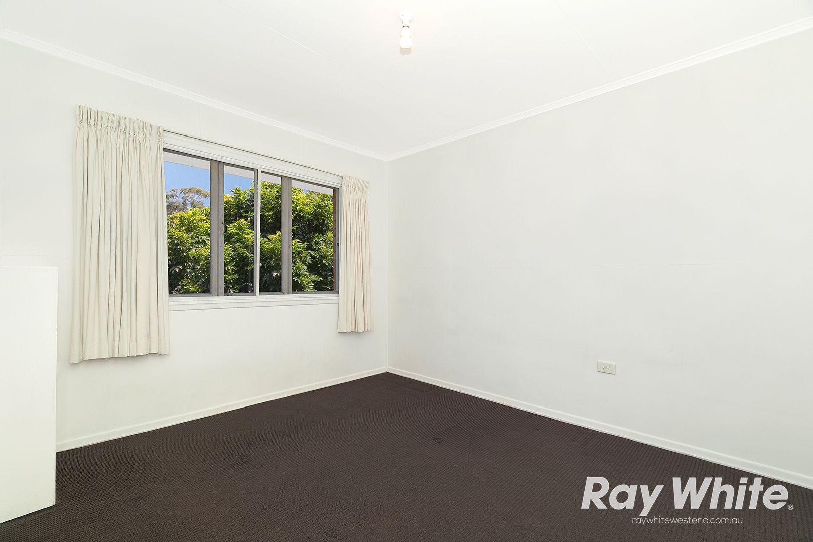 9 Knight Street, Greenslopes, QLD 4120