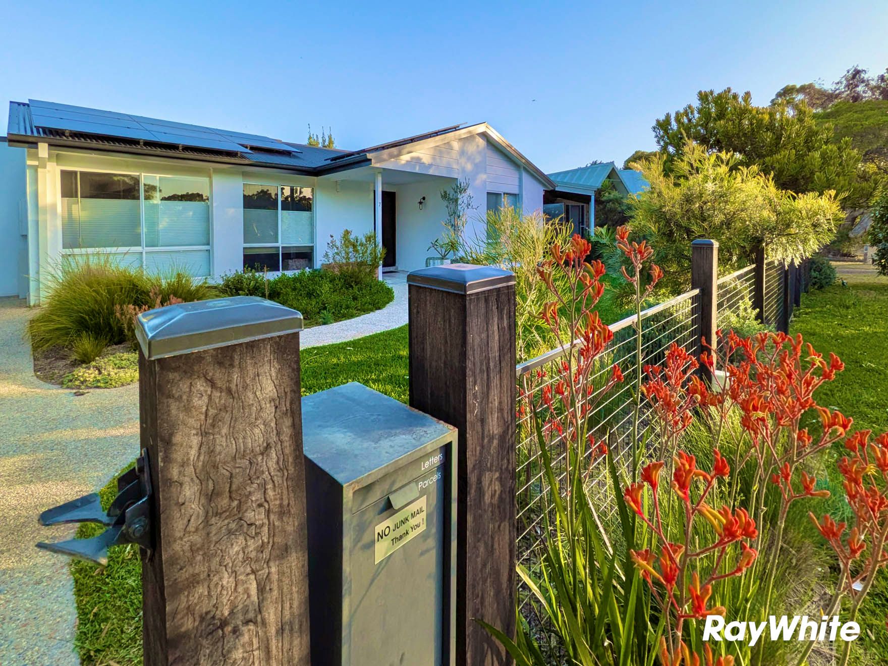 7 Zanthus Drive — photo from Ray White Batemans Bay