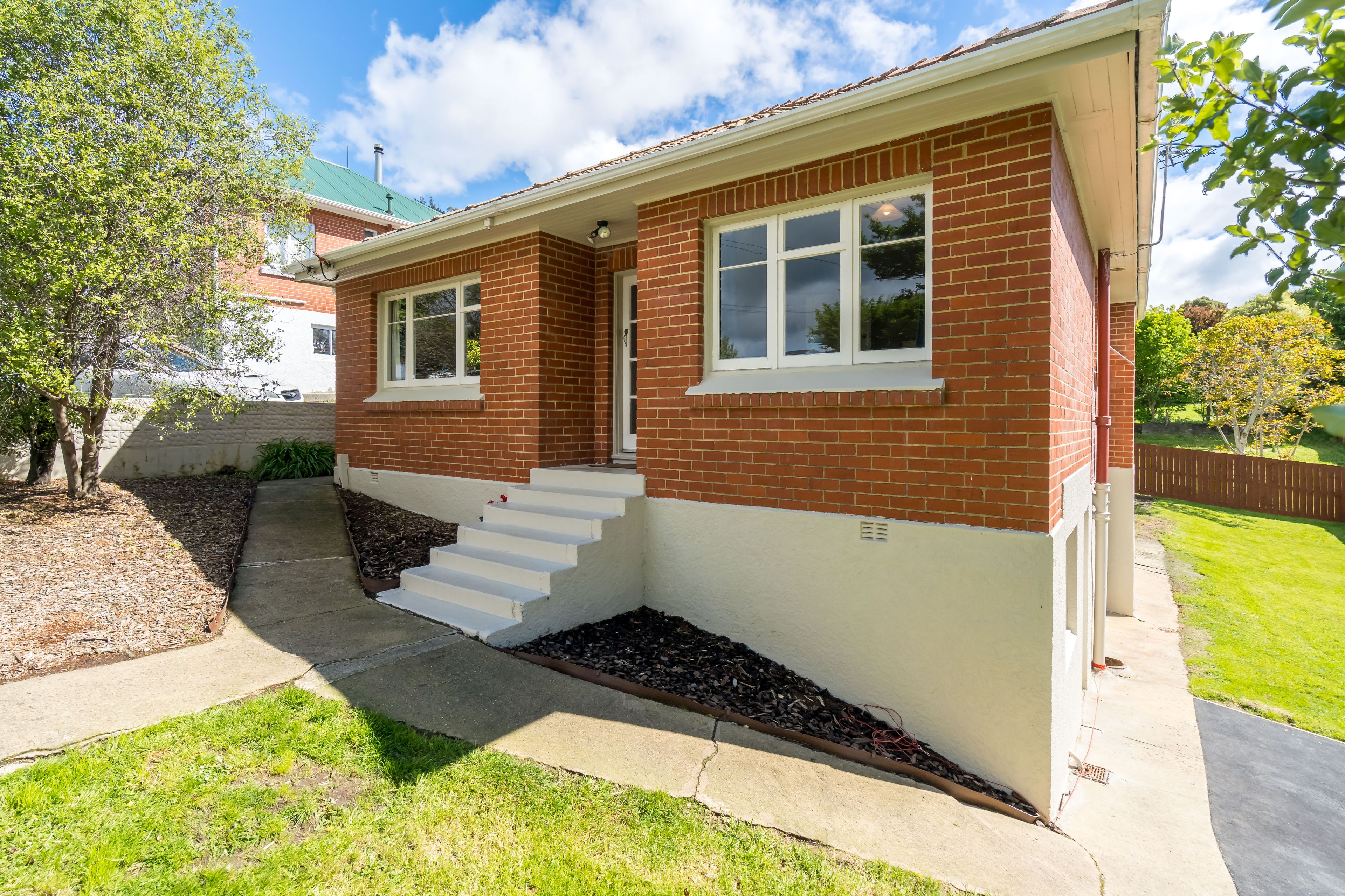 16 Ipswich Street, Bradford, Dunedin City
