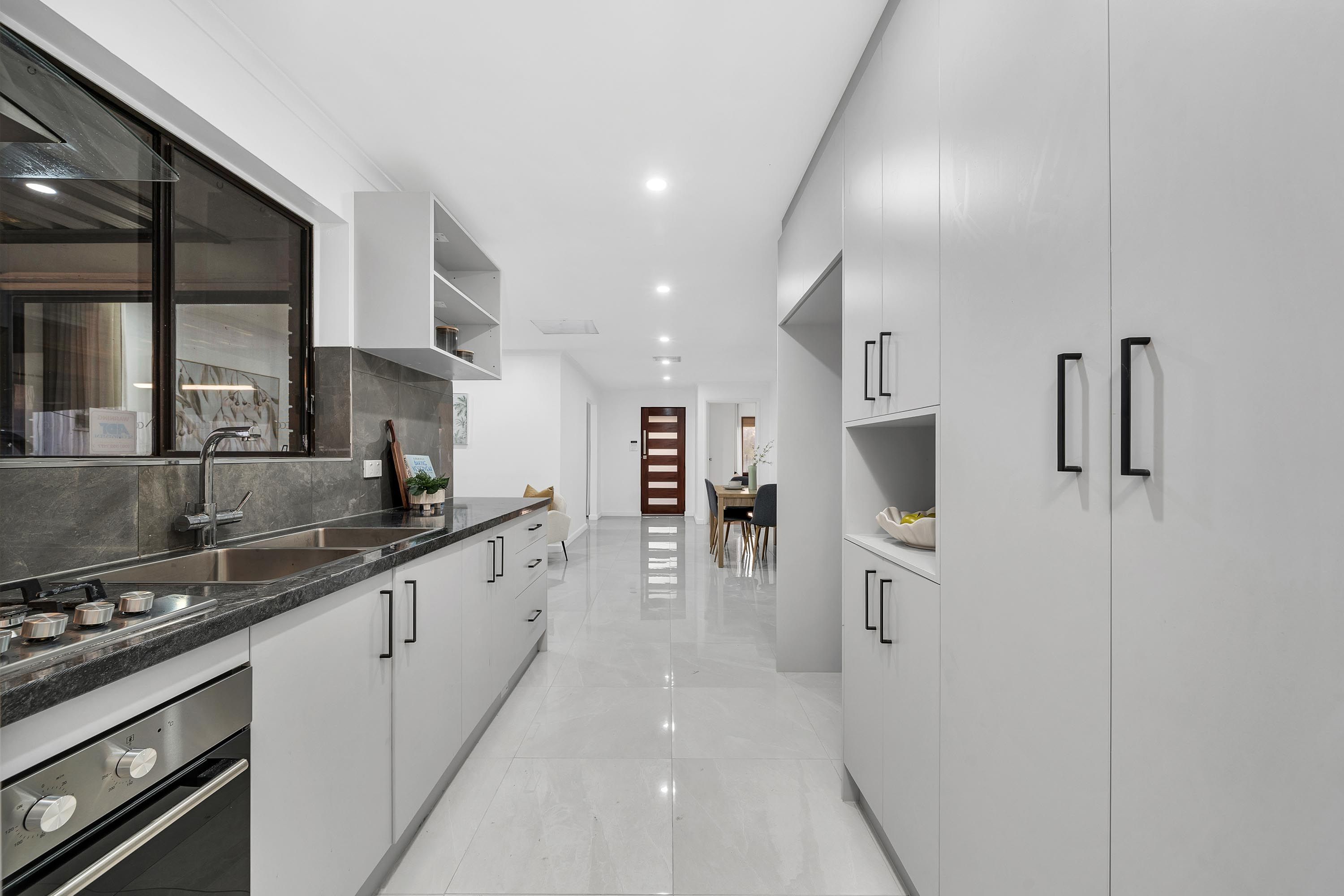 5 Henderson Avenue — photo 10 of 22