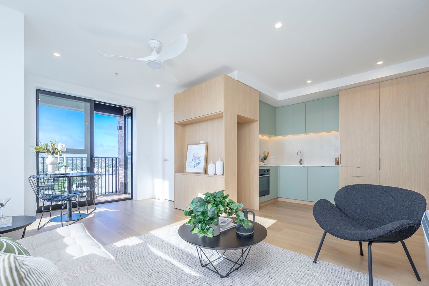 303/2 Finch Street, Morningside, Auckland City