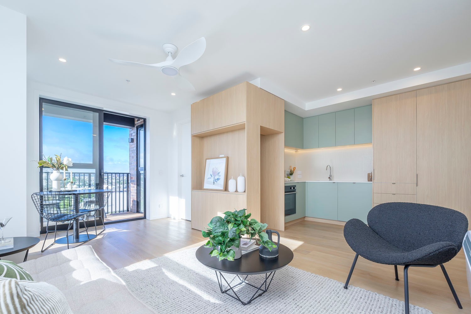 303/2 Finch Street, Morningside, Auckland City