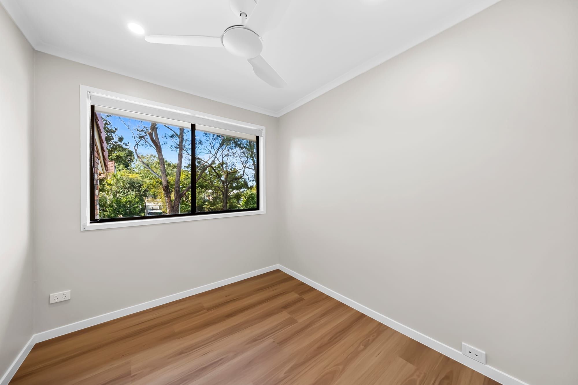 22 Mazzard Street — photo 8 of 12