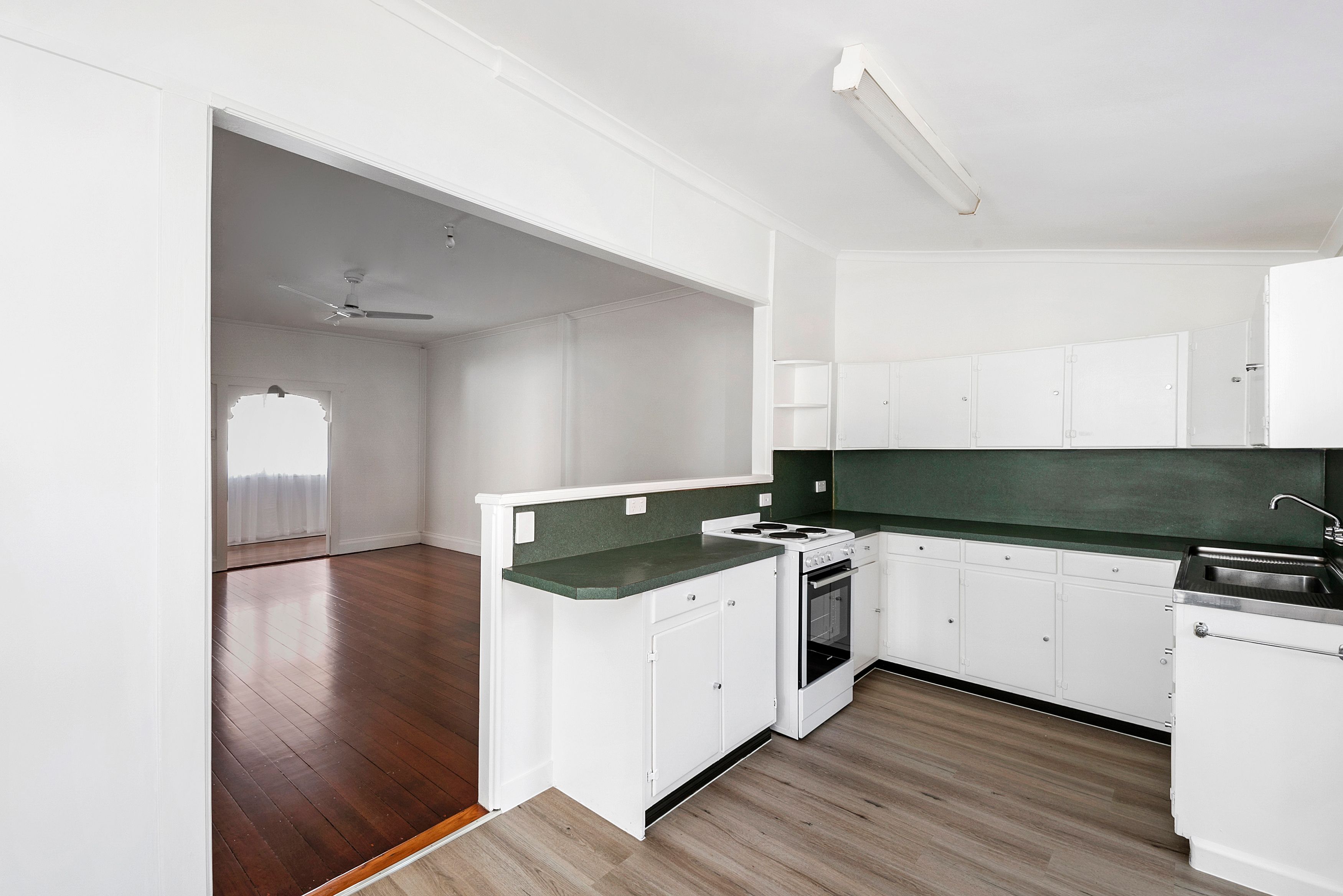 4/39 Arthur Street, Woody Point, QLD 4019