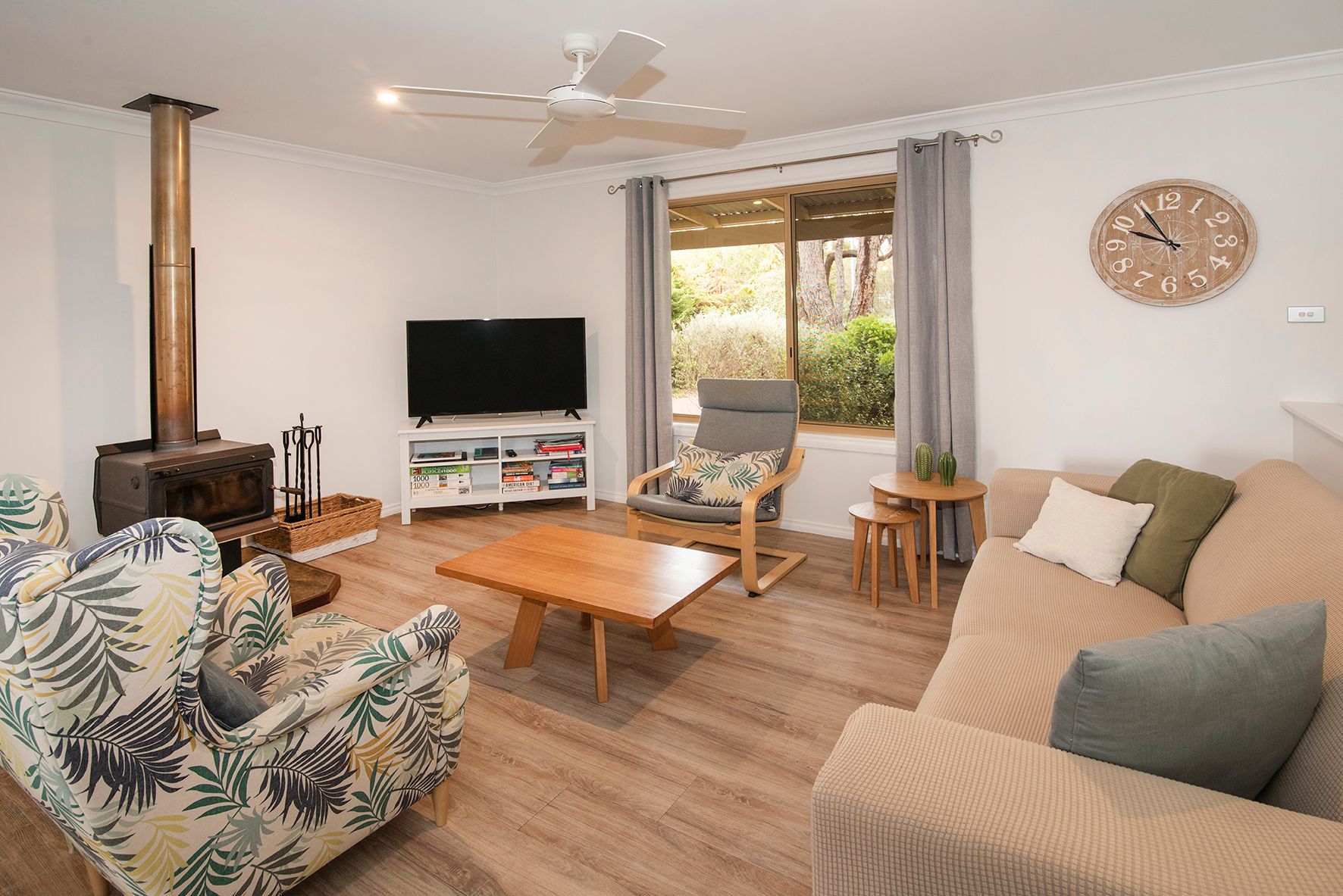 75 Naturaliste Terrace — photo 4 of 17