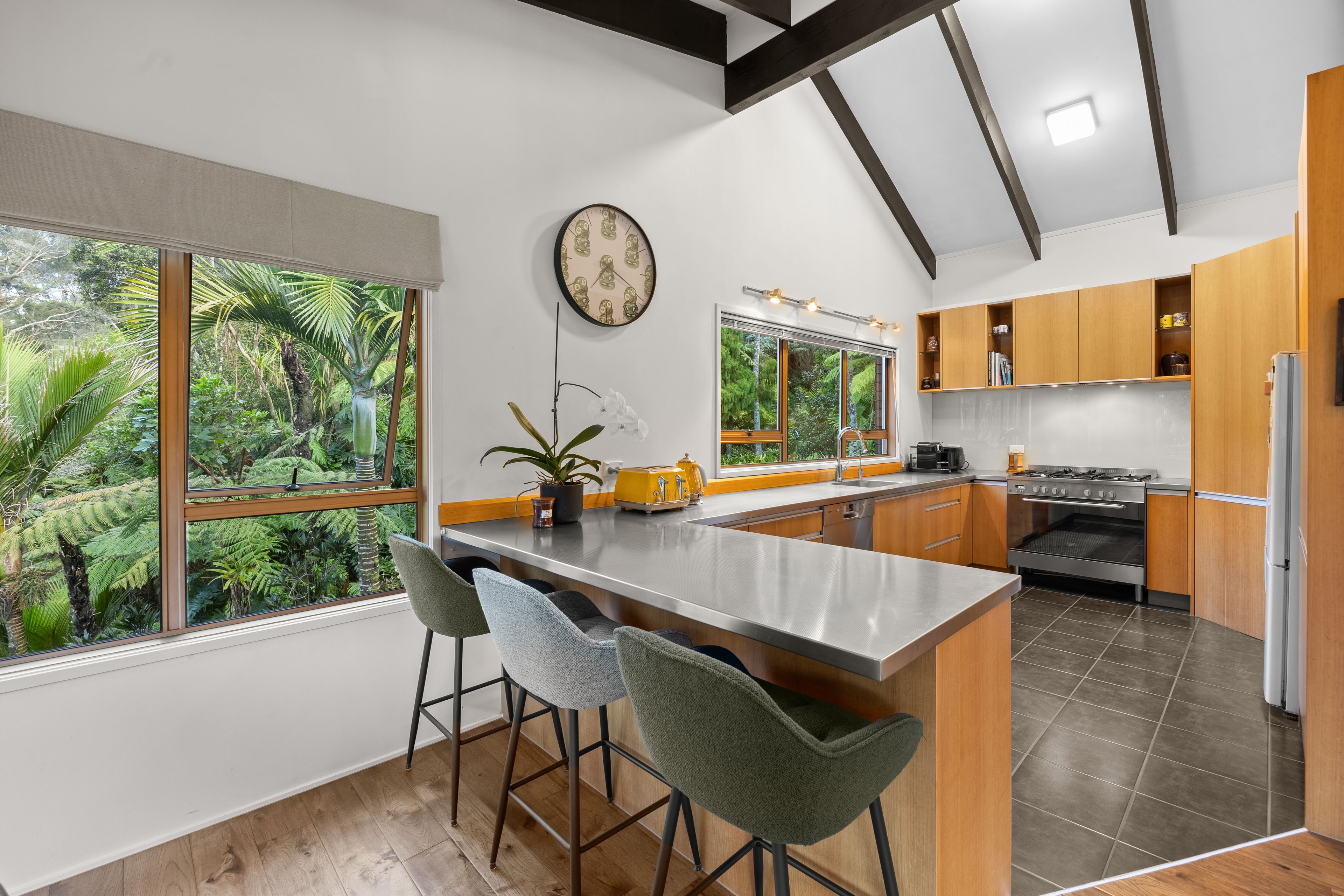 21 Opanuku Road, Henderson Valley, Waitakere City