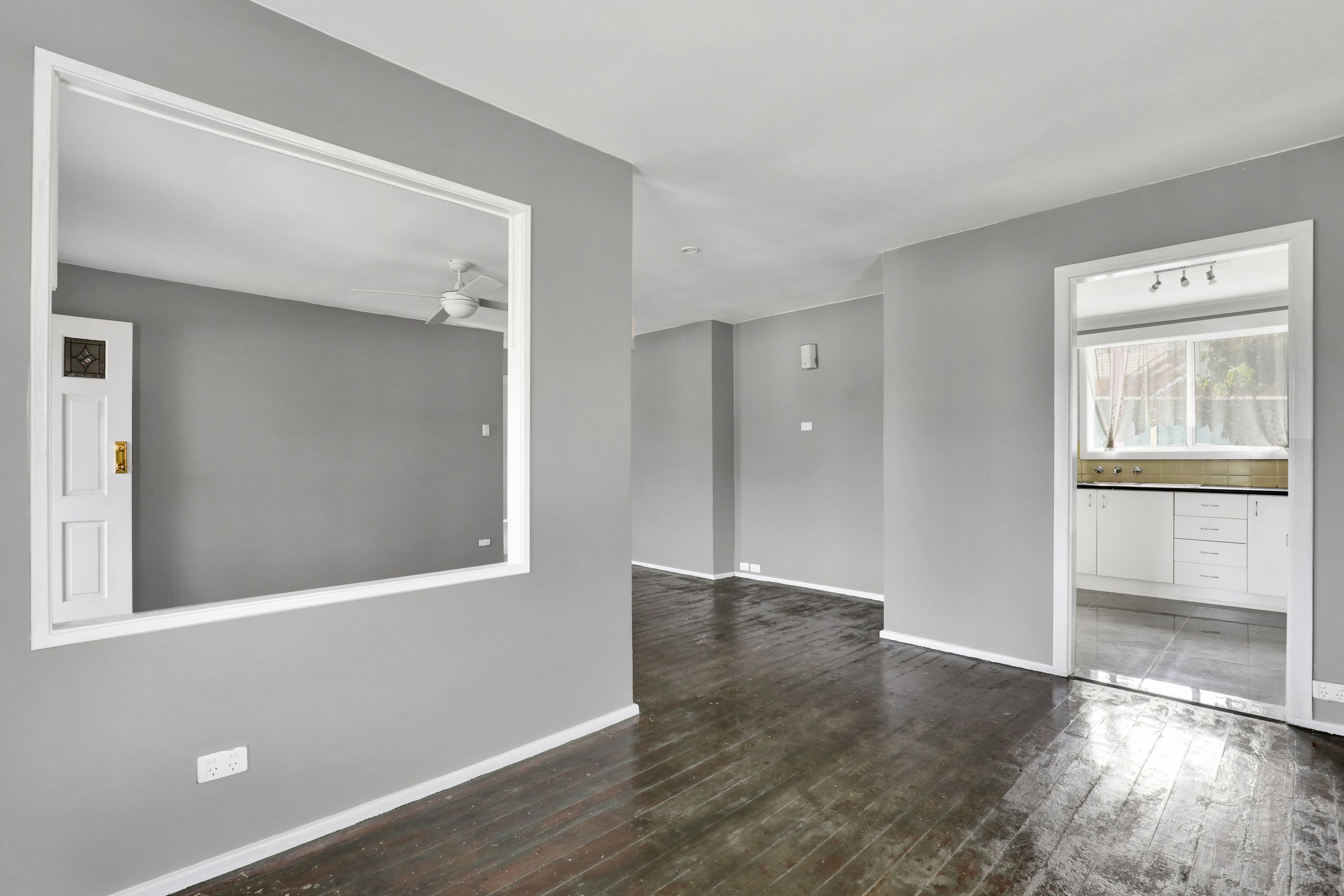 21 Boyd Avenue — photo 5 of 13