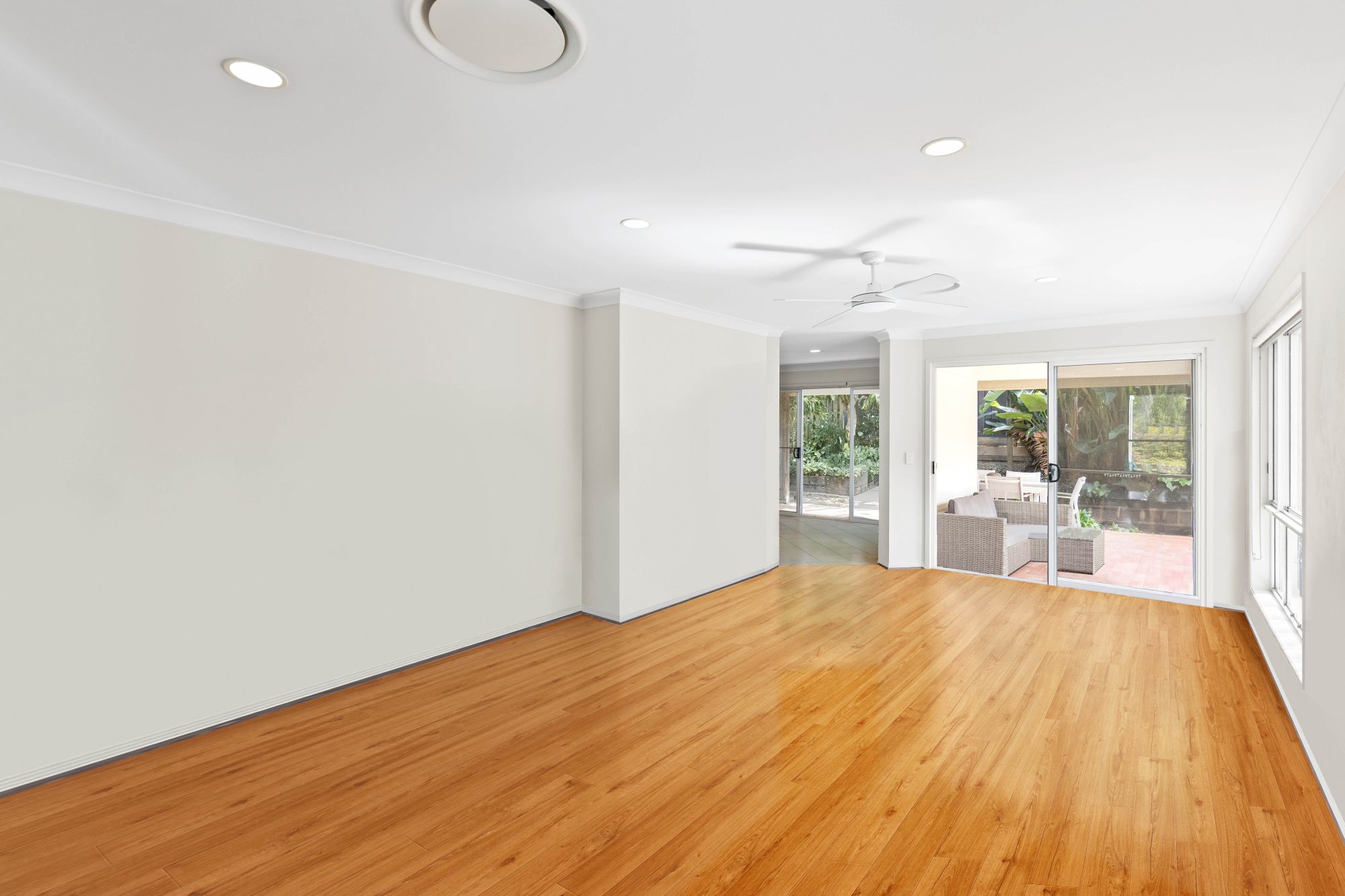 14 Tuggerah Close — photo 27 of 30