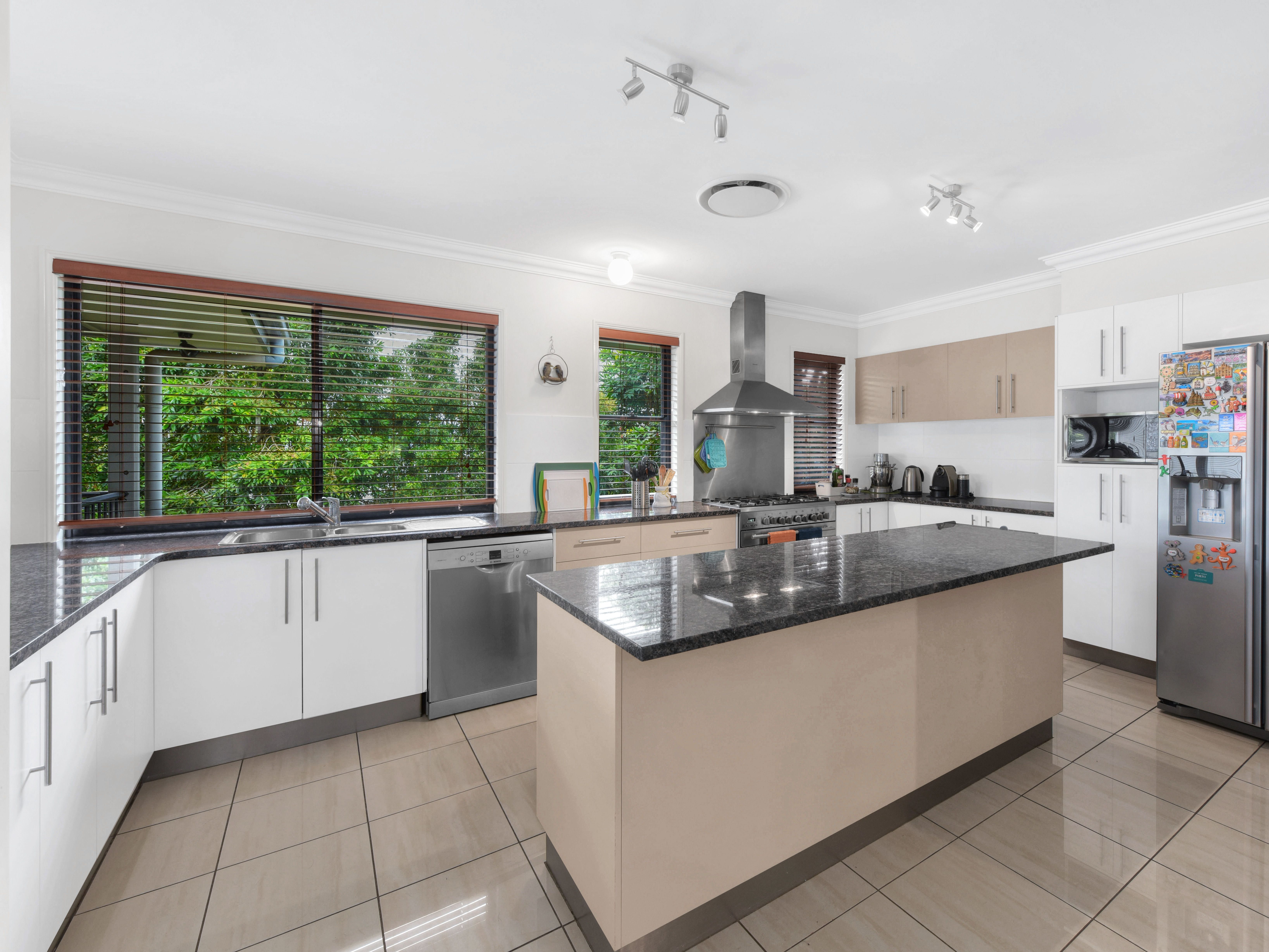 2/16 Francis Street, Corinda, QLD 4075