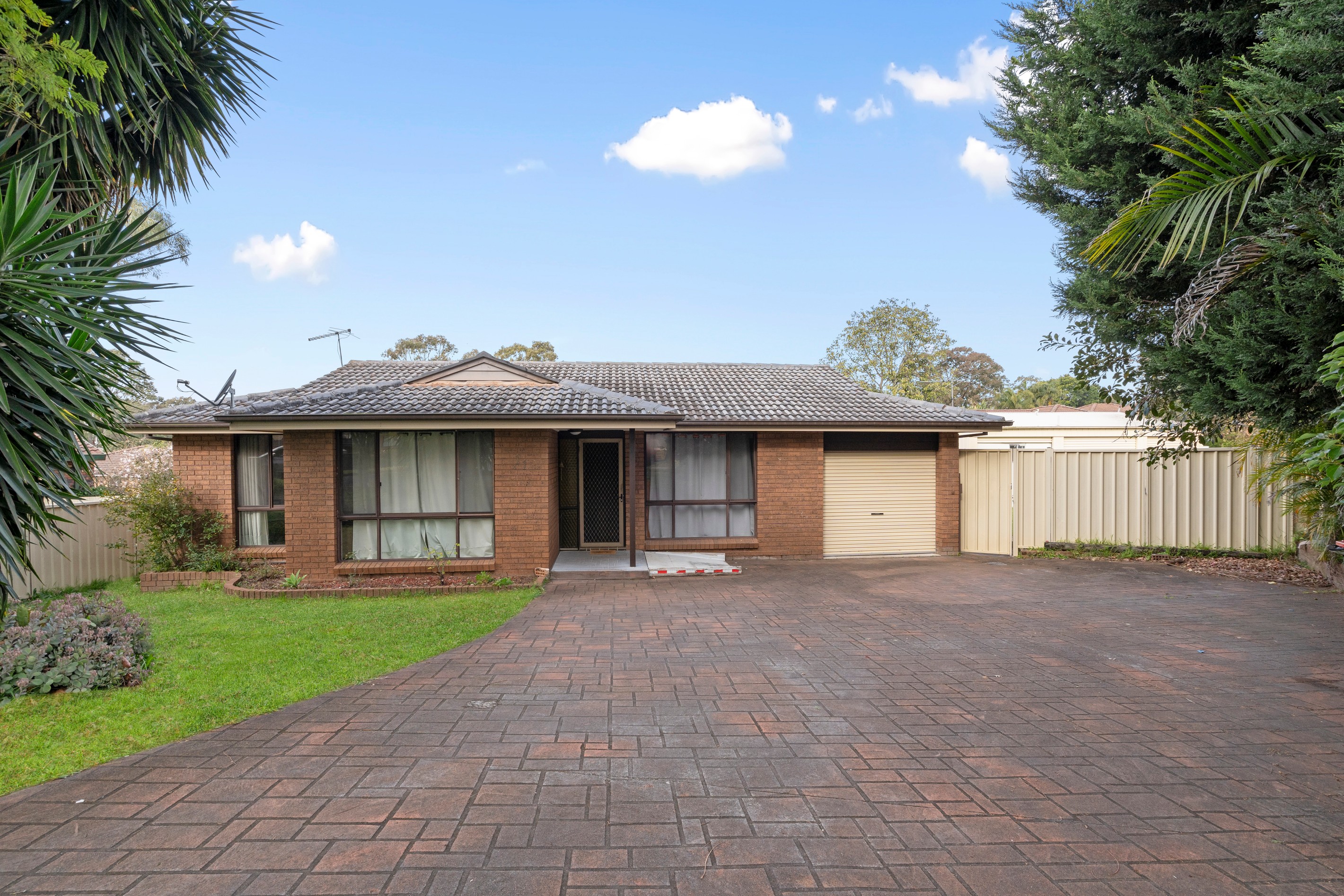11 Owl Place, Ingleburn, NSW 2565