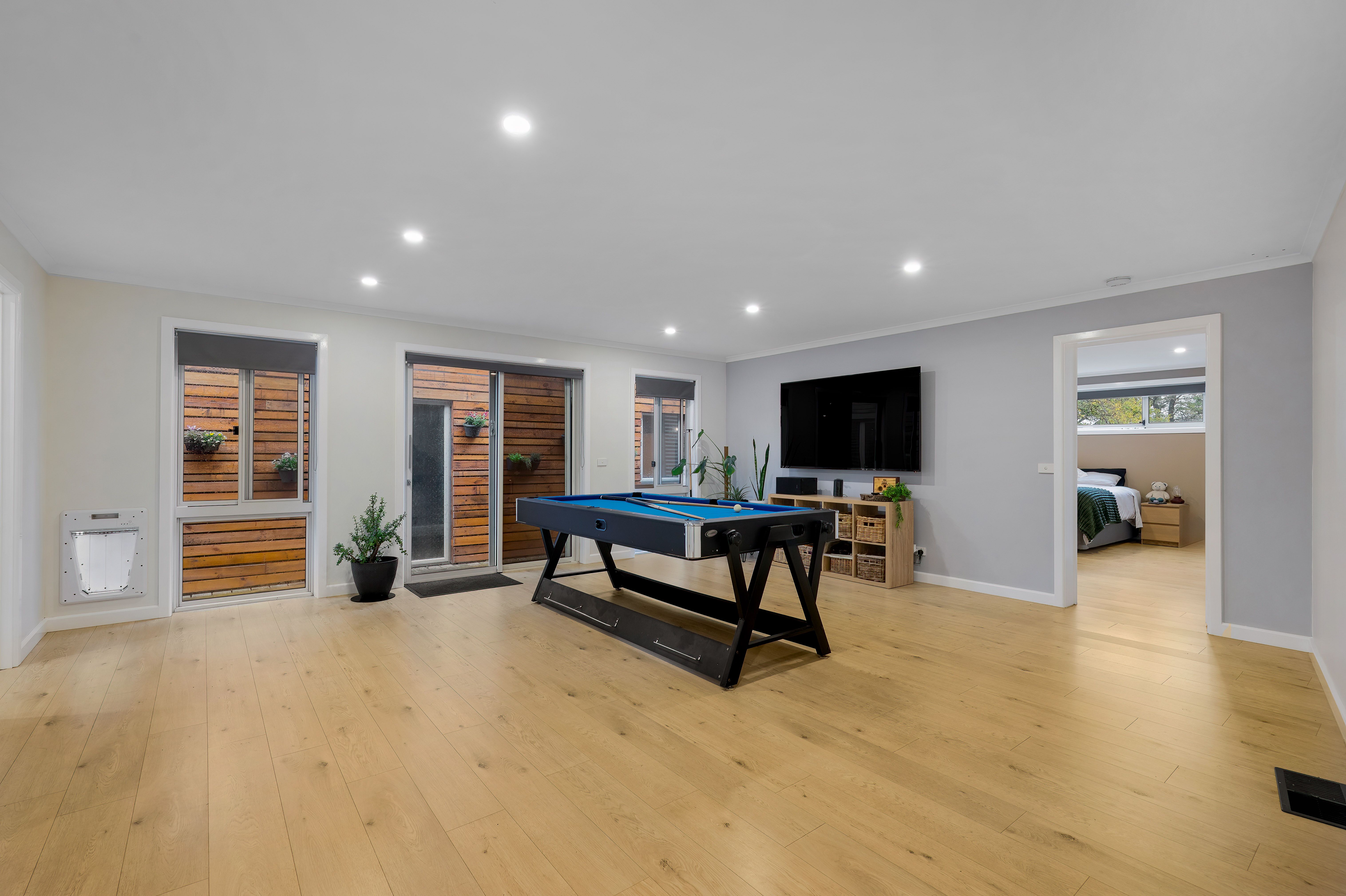 2 Clovelly Avenue — photo 11 of 21