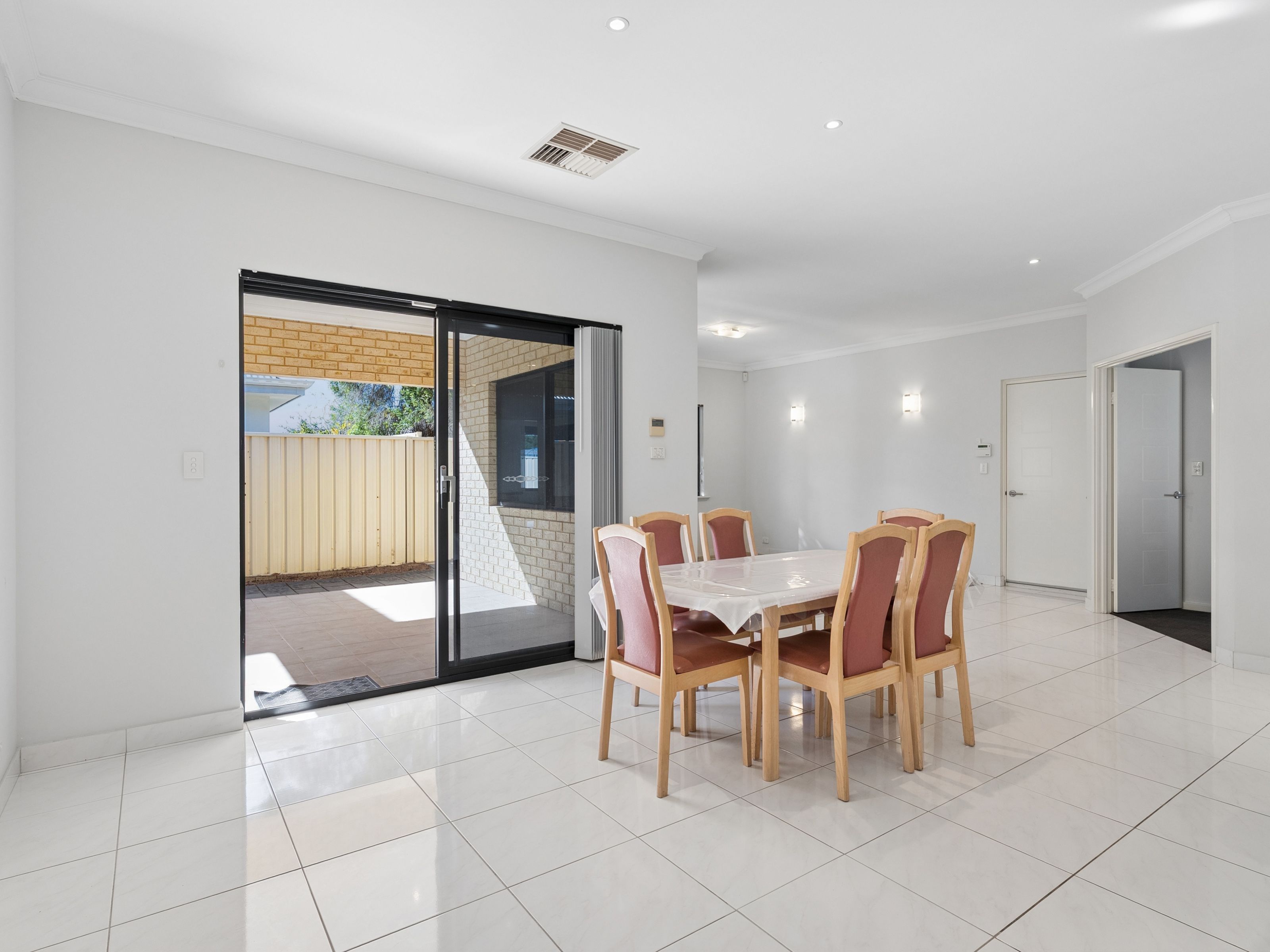 2/9 Bradford Street — photo 7 of 16