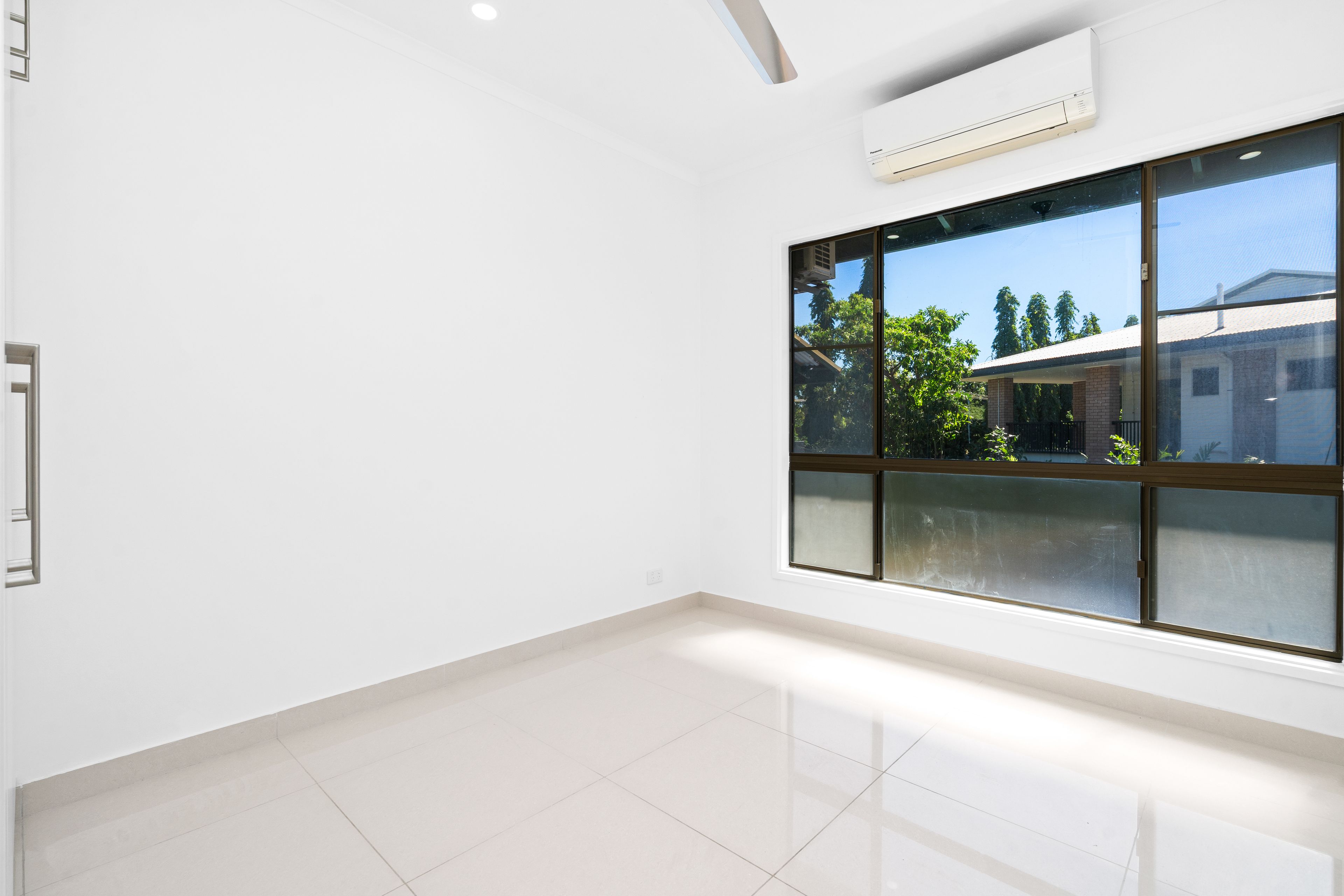 50 Goodman Street — photo 11 of 28