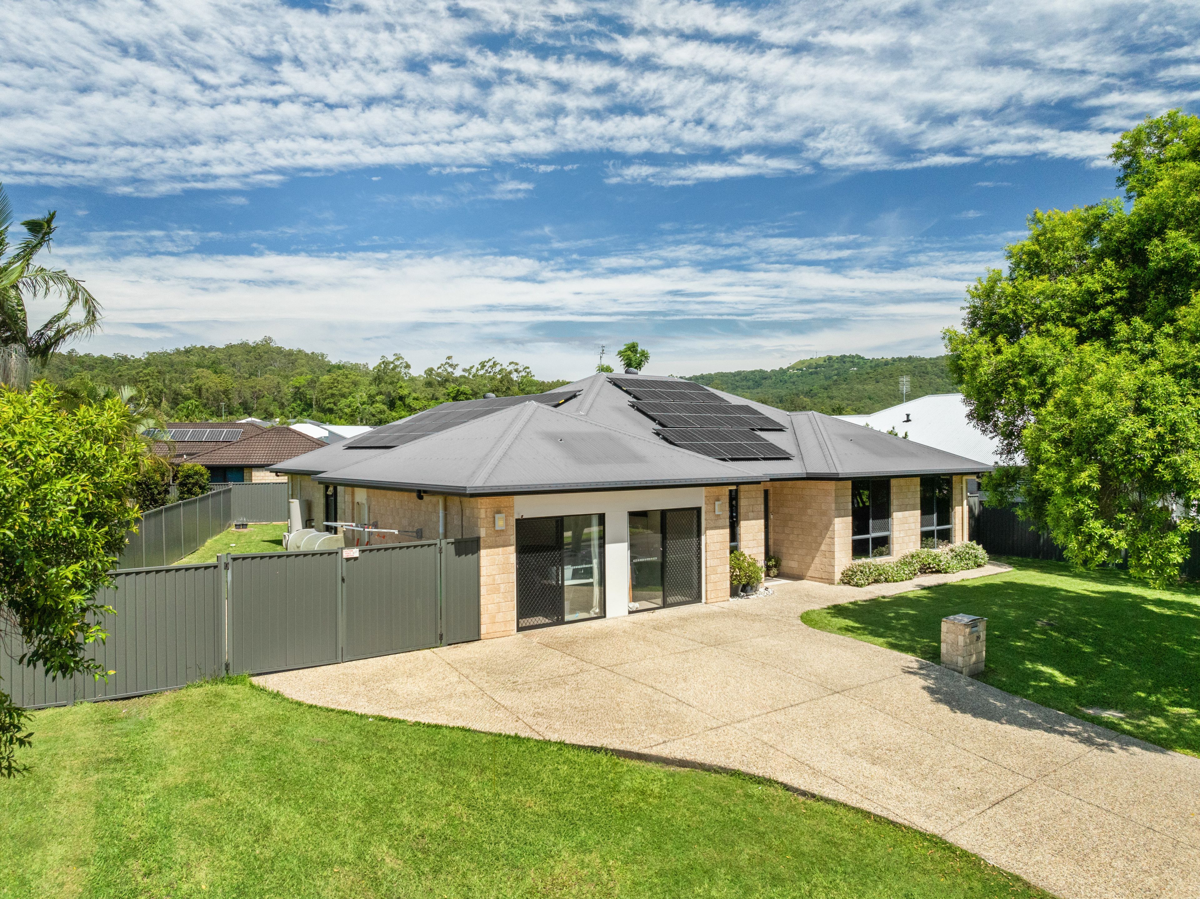 29 Maddock Avenue, Mooloolah Valley QLD 4553
