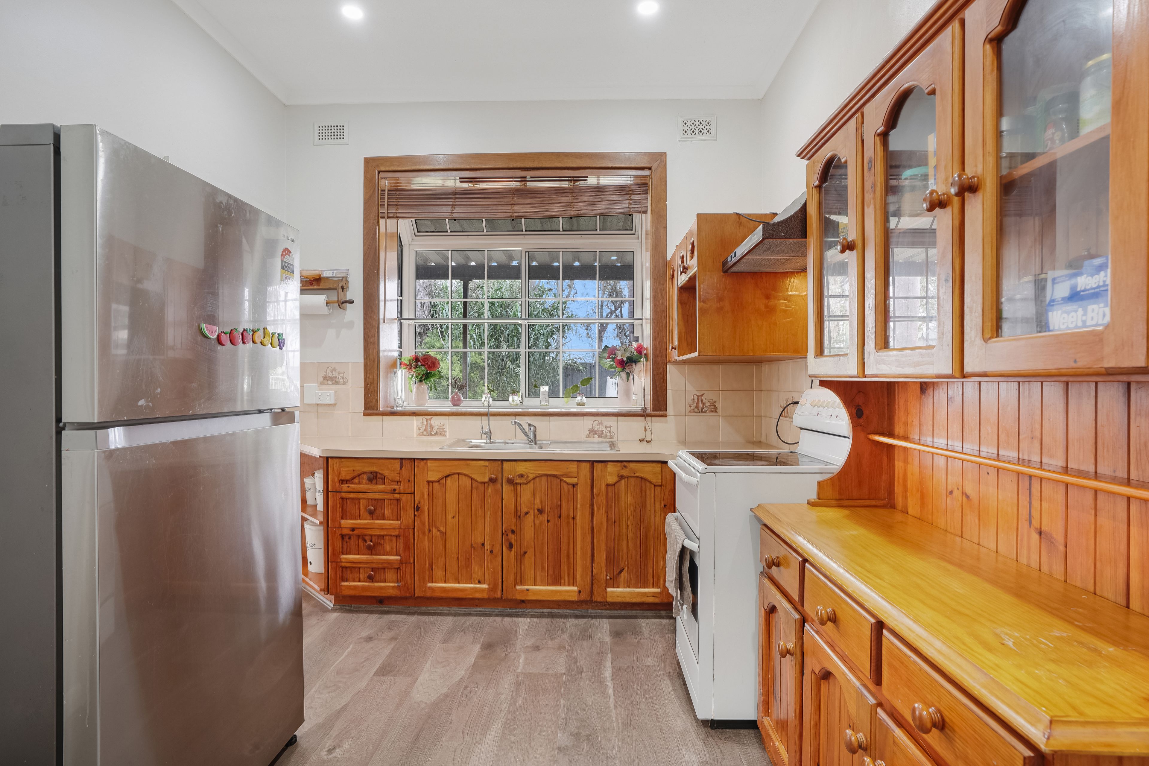 643 Andrews Road — photo 8 of 16