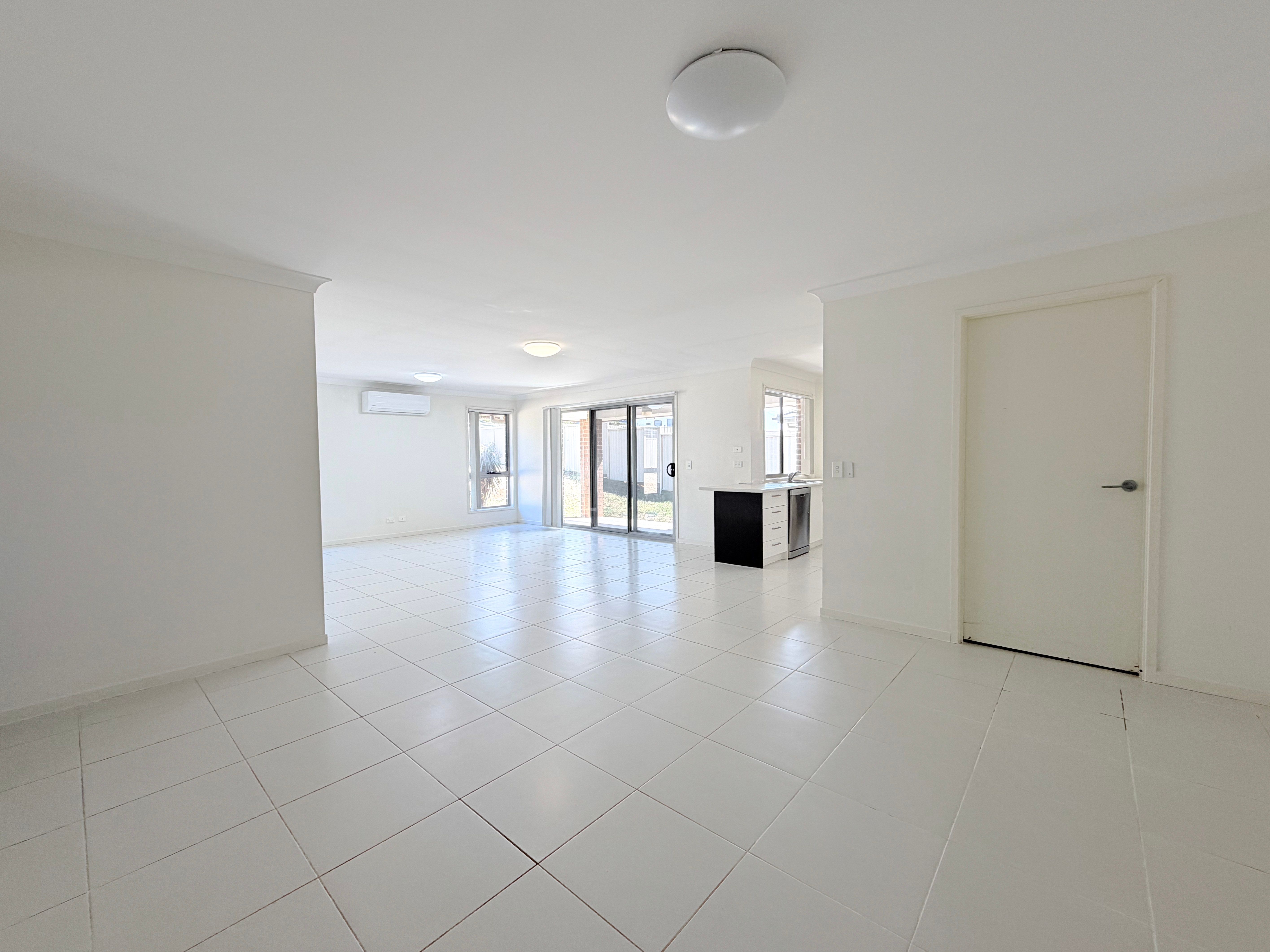 26 Blaxland Street — photo 2 of 15