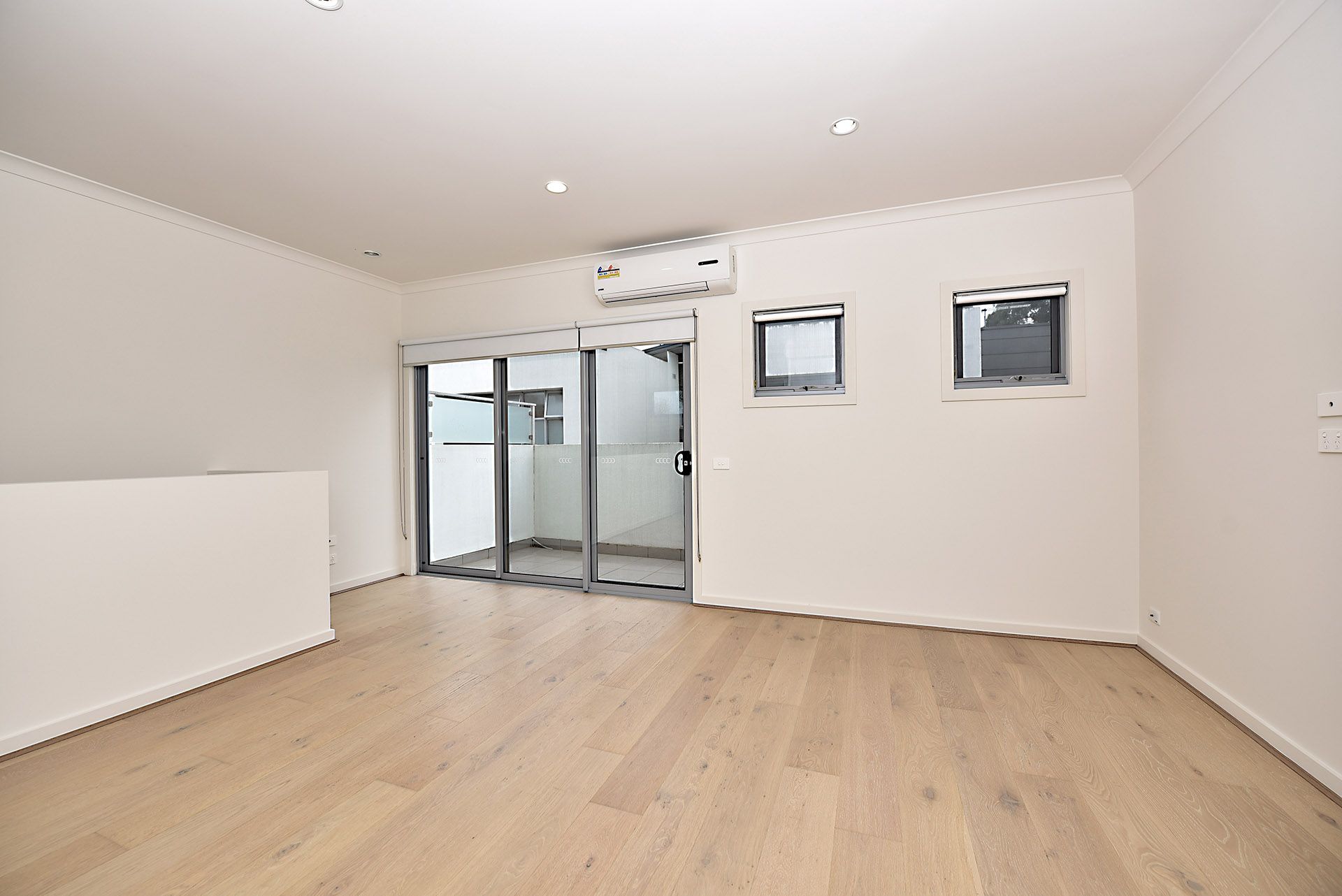8/6 Jean Street, Cheltenham, VIC 3192