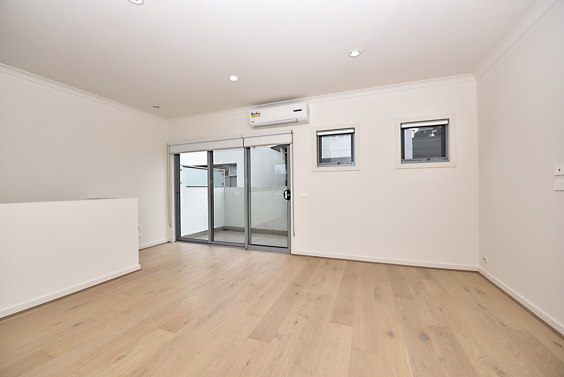 8/6 Jean Street, Cheltenham, VIC 3192