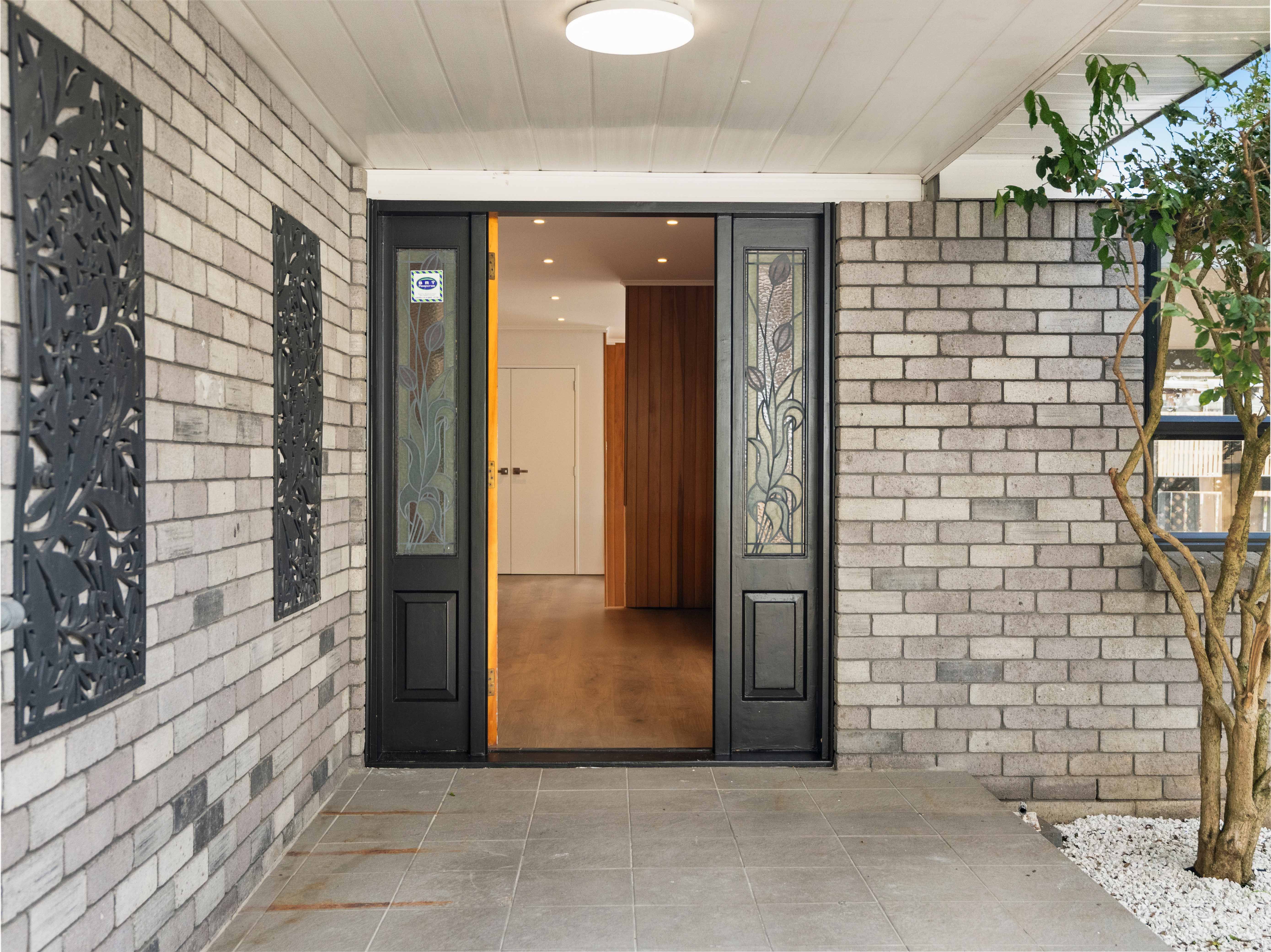 2/73 Puhinui Road, Papatoetoe, Manukau City