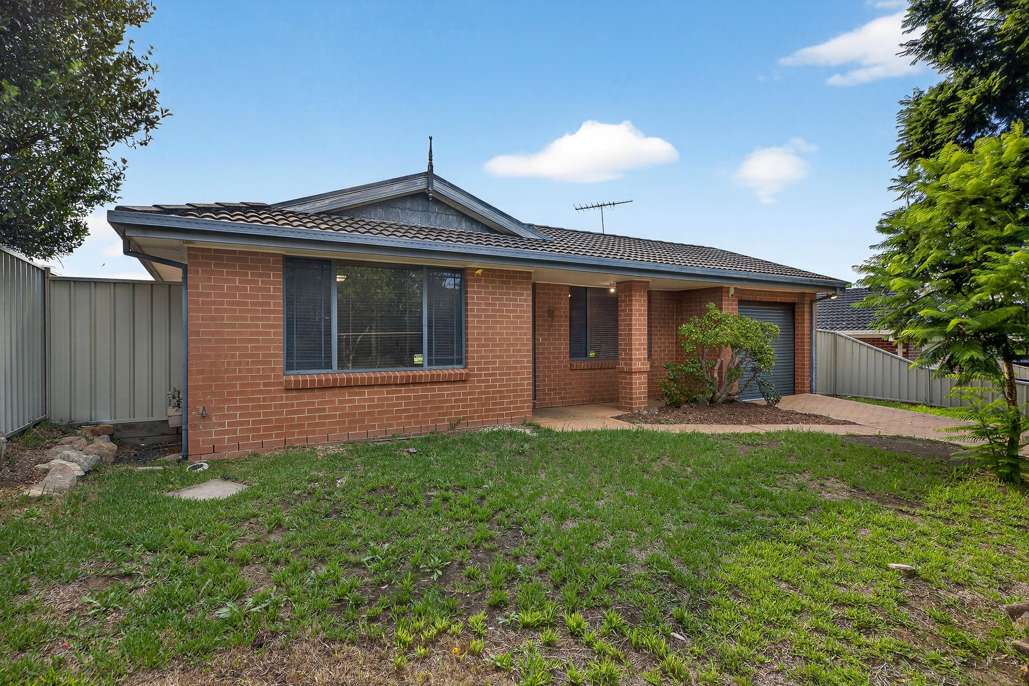 51 Mary Street, Macquarie Fields, NSW 2564