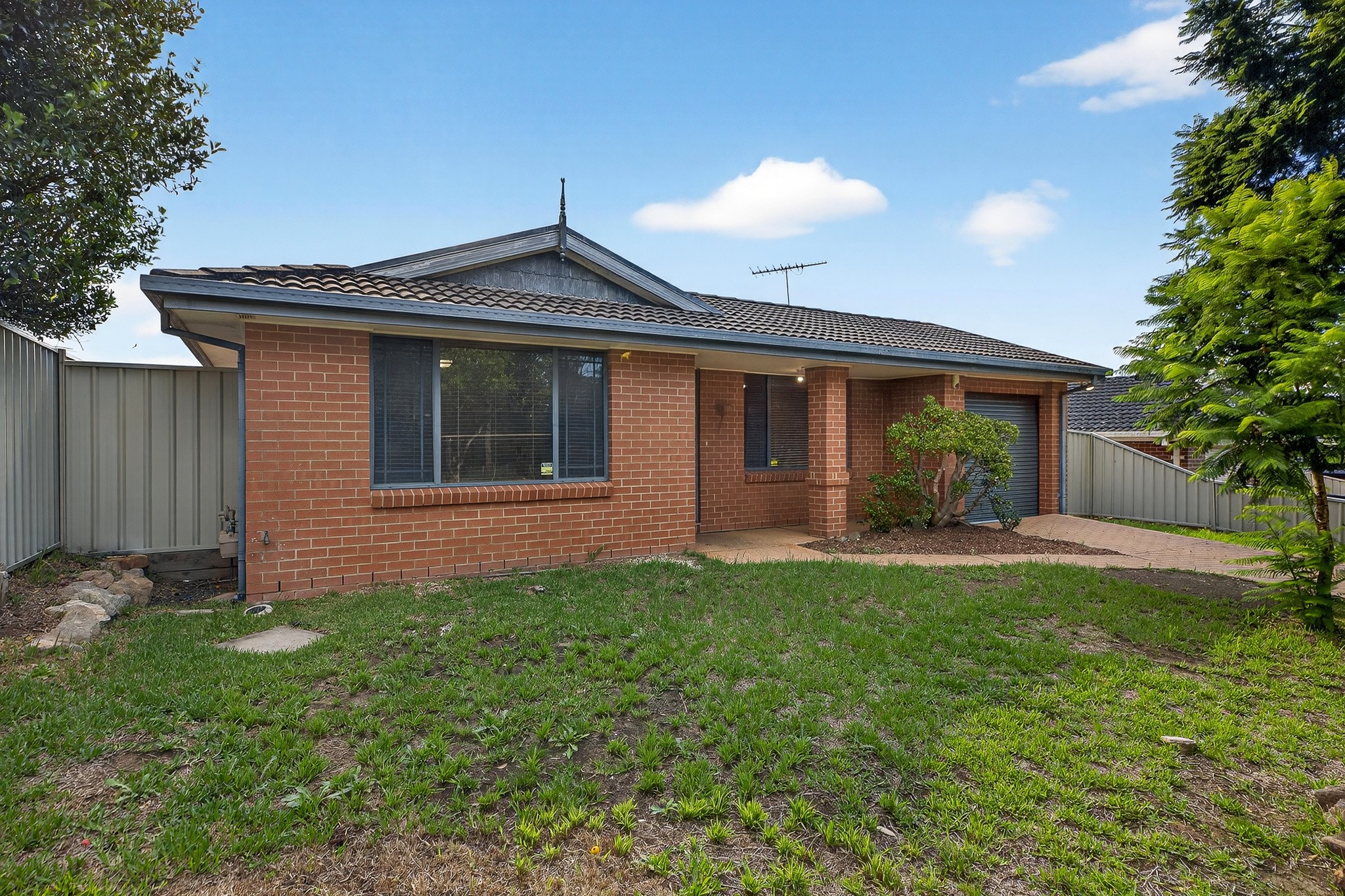 51 Mary Street, Macquarie Fields, NSW 2564