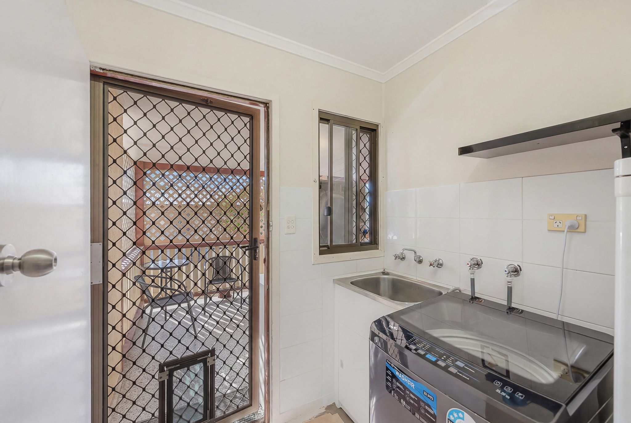 28 Lyons Street — photo 26 of 30