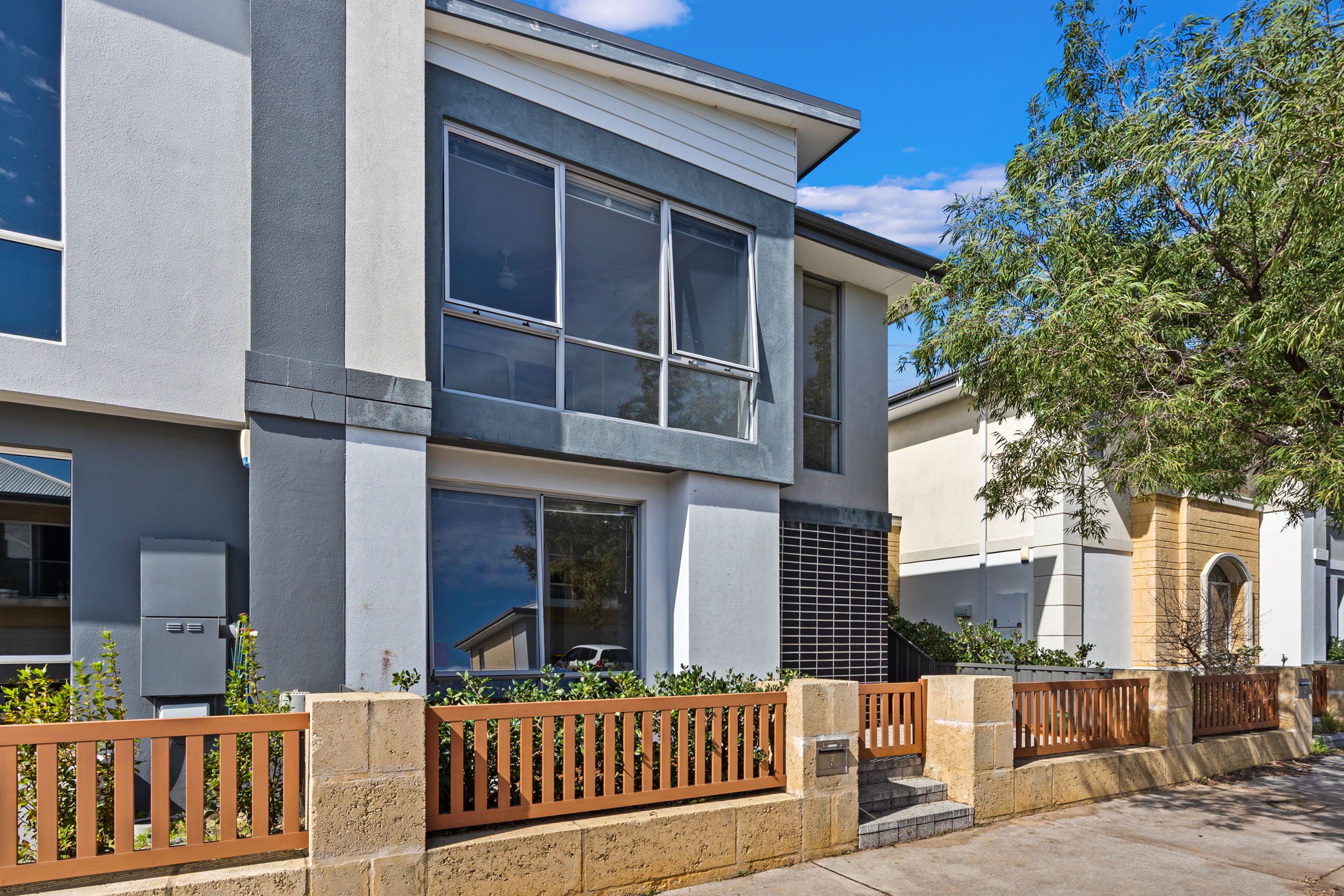 7 Quendamia Lane — photo from Ray White Mandurah
