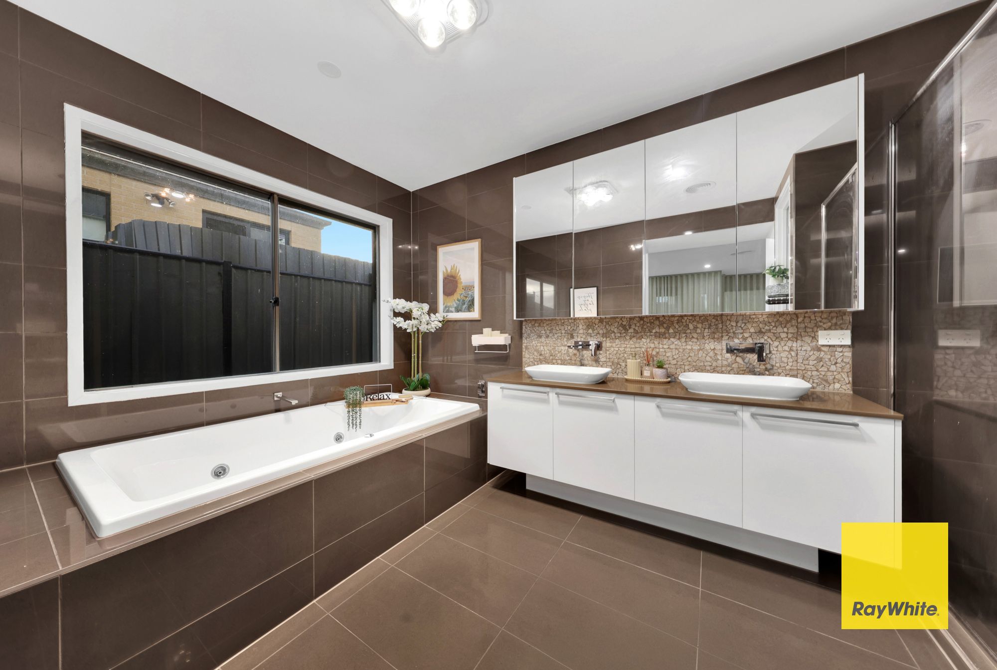 20 Baronial Way — photo 10 of 25
