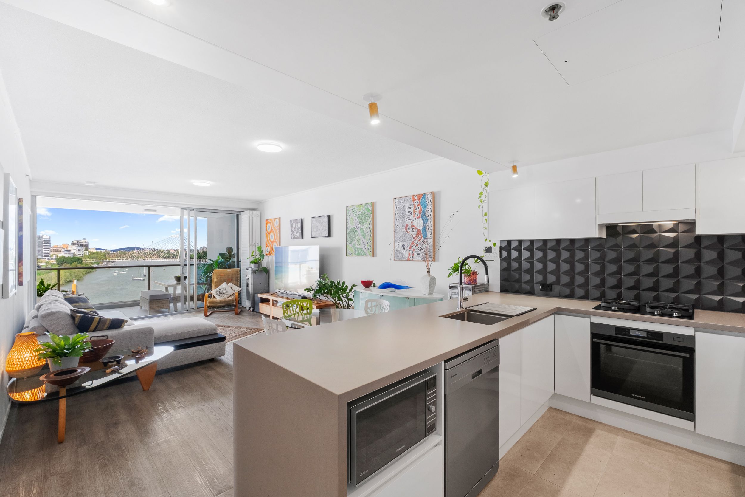 94/30 Macrossan Street, Brisbane City, QLD 4000